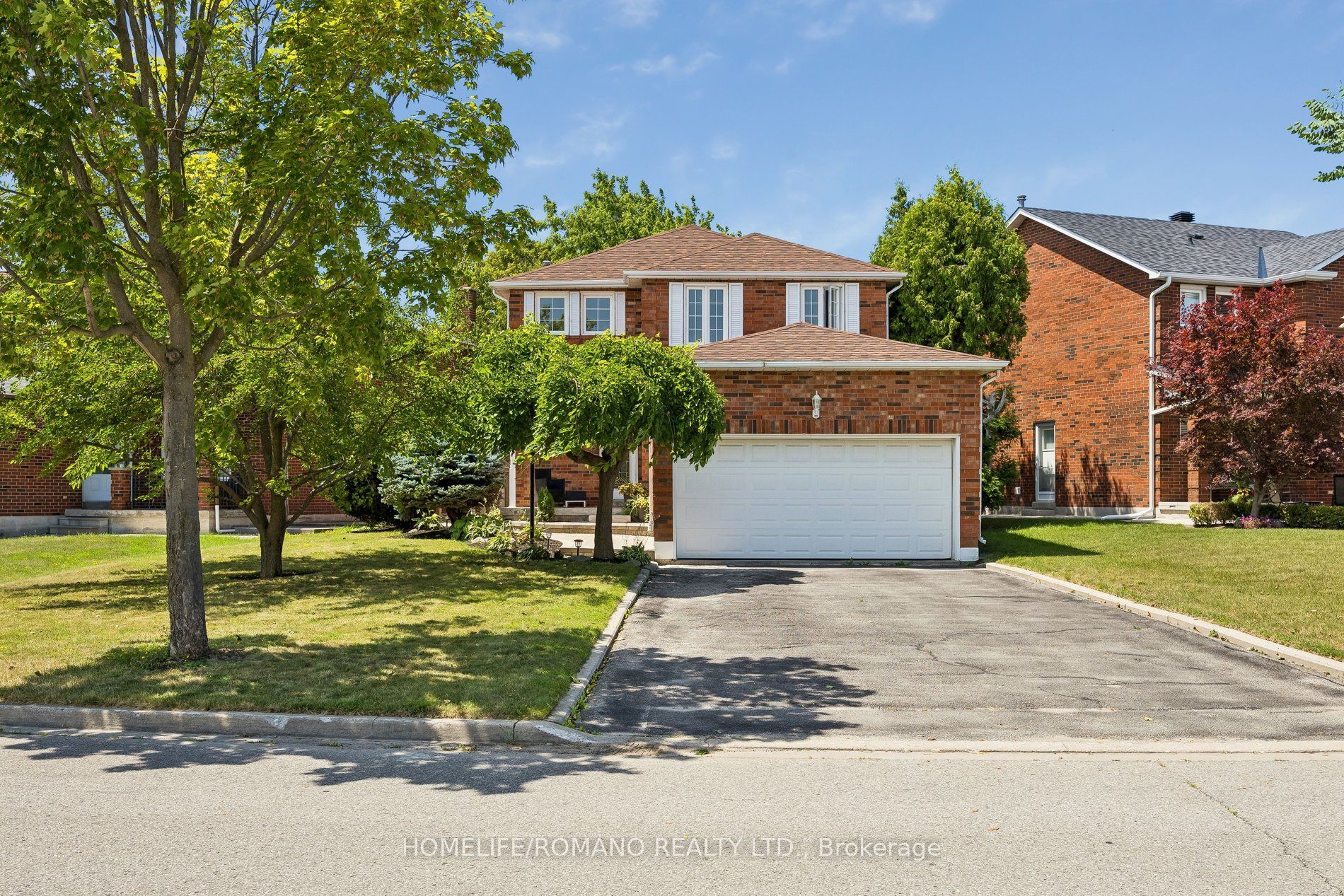 54 Links Road, Vaughan, ON L6A 1L4