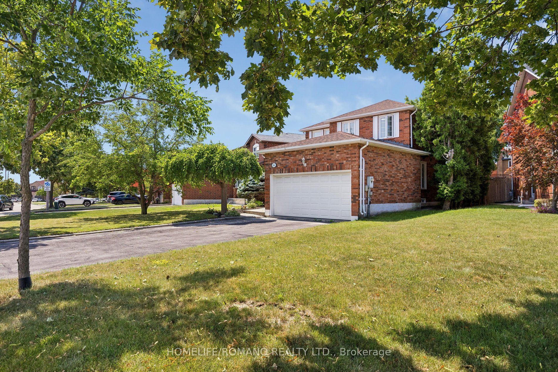 54 Links Road, Vaughan, ON L6A 1L4 photo 2