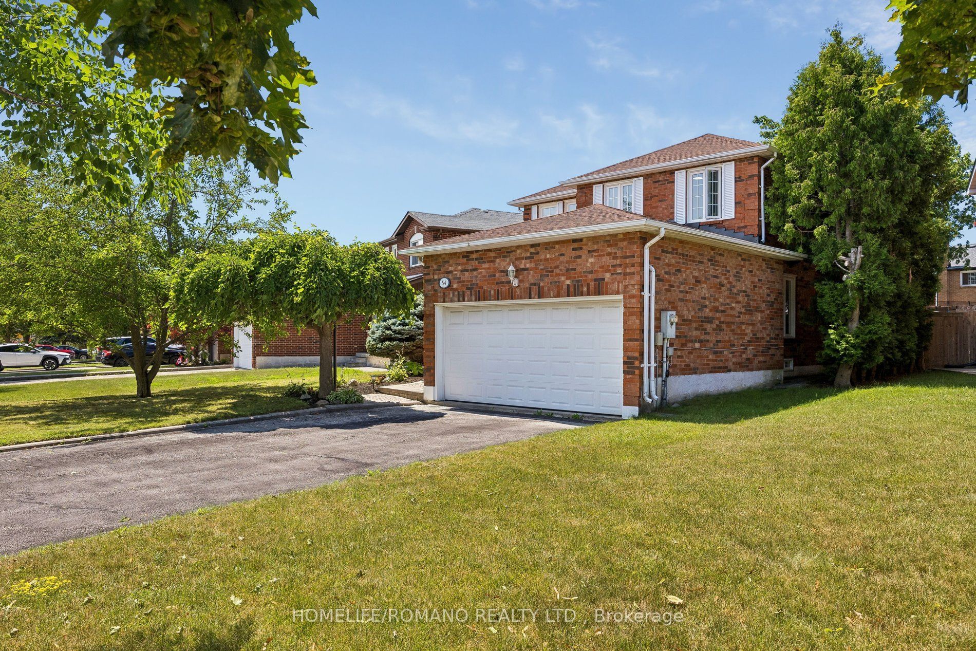 54 Links Road, Vaughan, ON L6A 1L4 photo 3