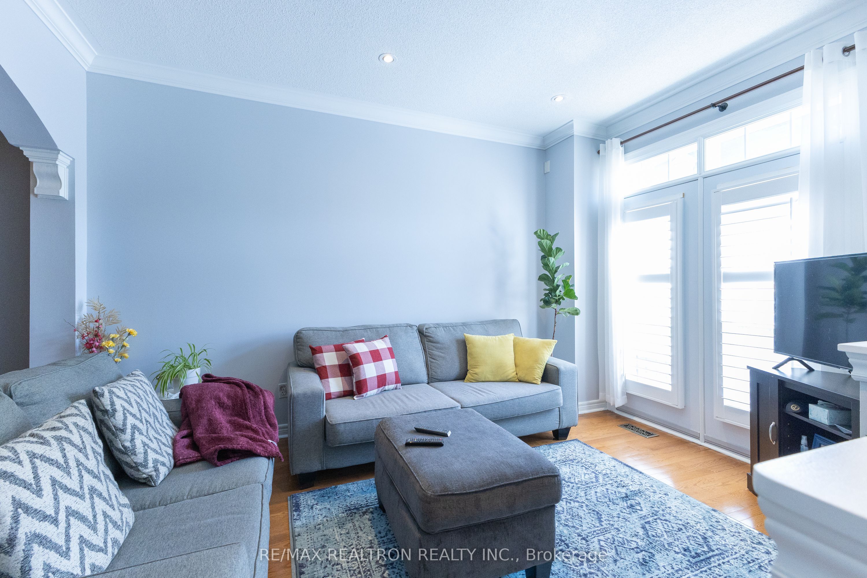 6 Leonard Street 35, Richmond Hill, ON L4C 0L6 photo 5
