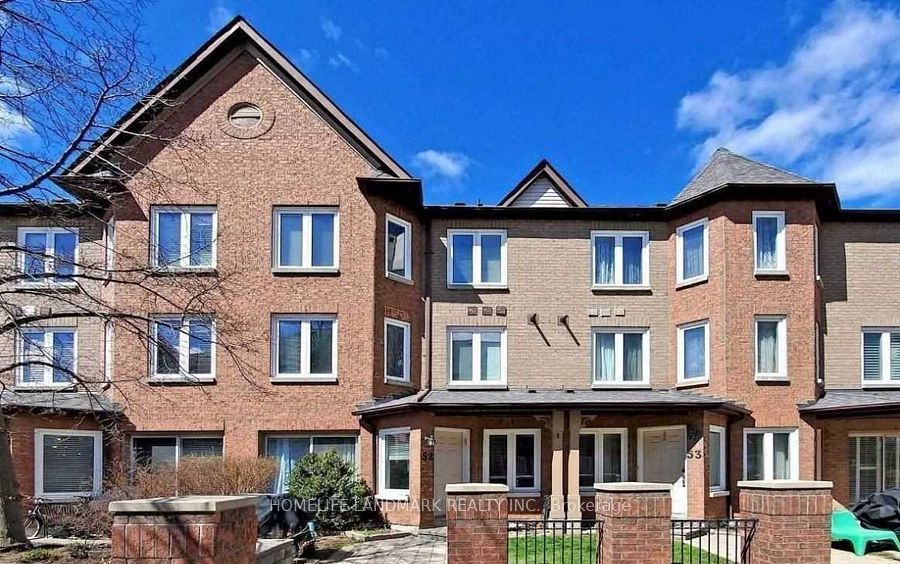 735 New Westminster Drive 52, Vaughan, ON L4J 7Y9