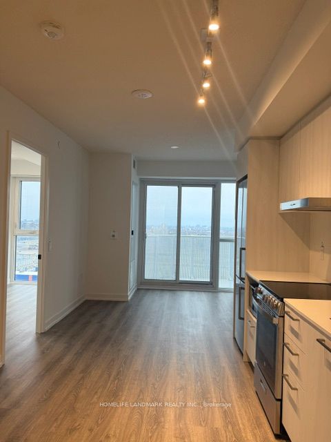 195 Commerce Street 3103, Vaughan, ON L4K 0P9 photo 4