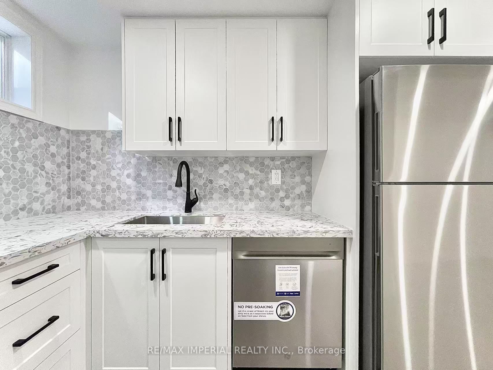40 Brewsland Crescent BSMT, Markham, ON L3T 7G7 photo 3
