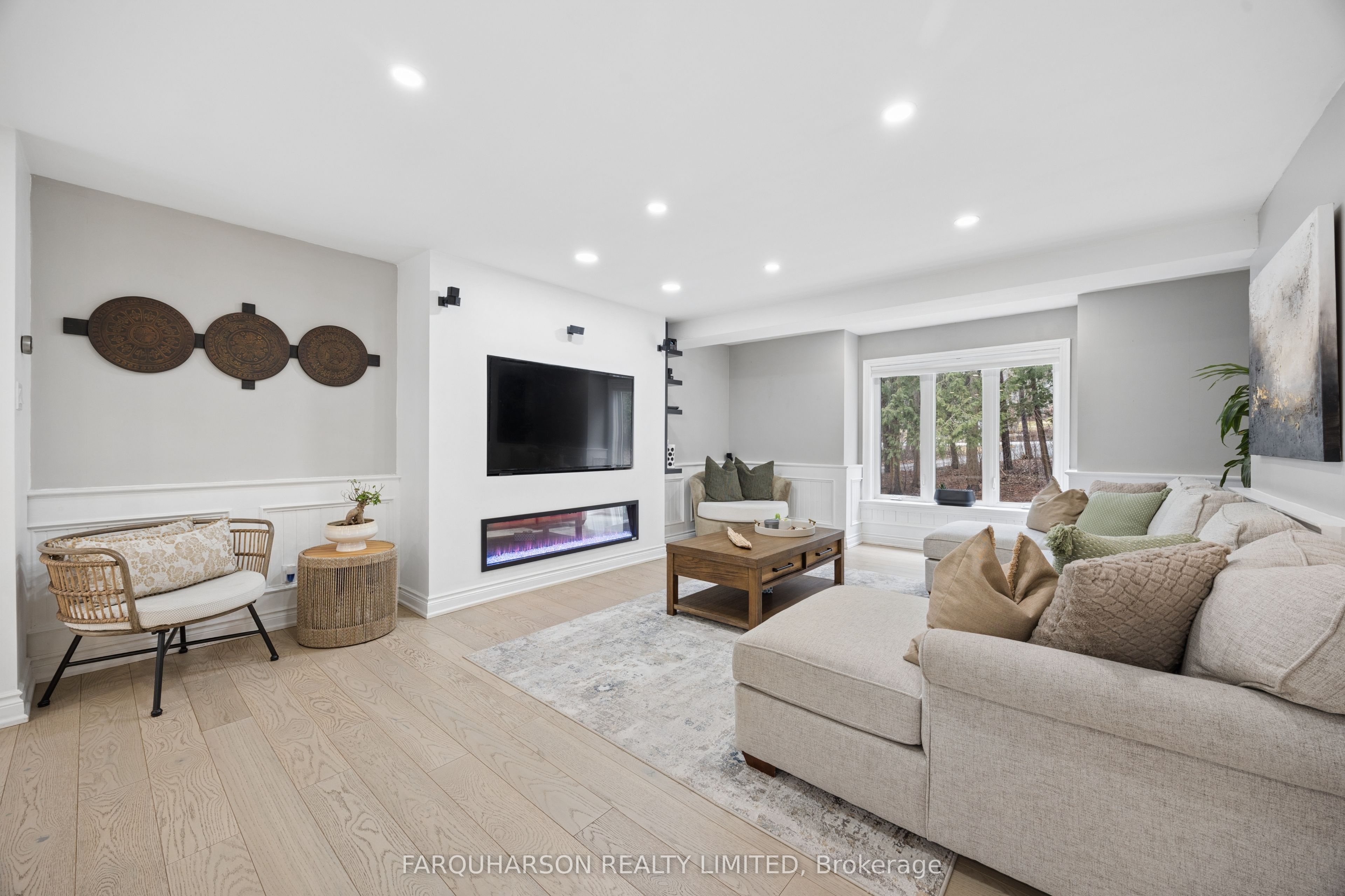 1 Foxlair Court, Whitchurch-Stouffville, ON L4A 2L4 photo 3