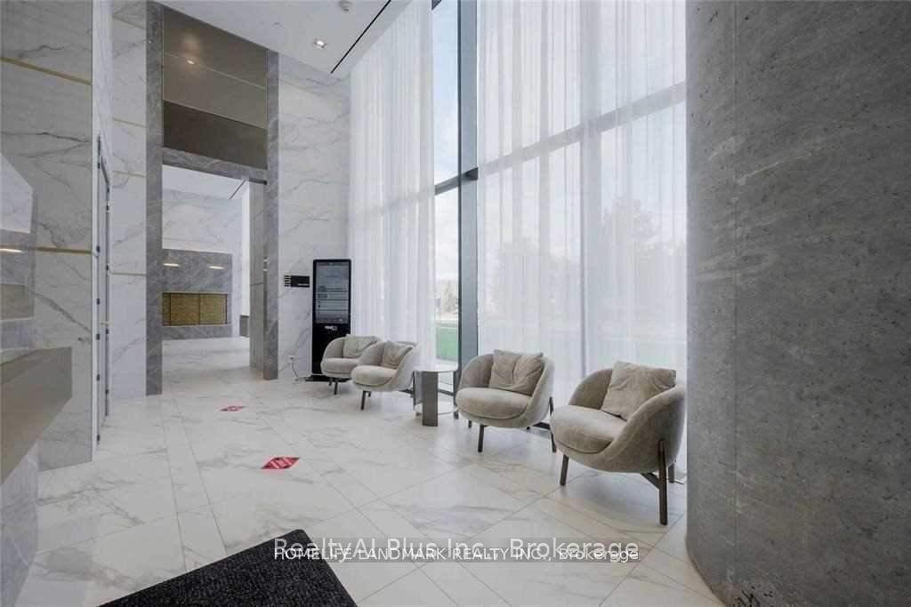 898 Portage Parkway 3710, Vaughan, ON L4K 0J6 photo 4