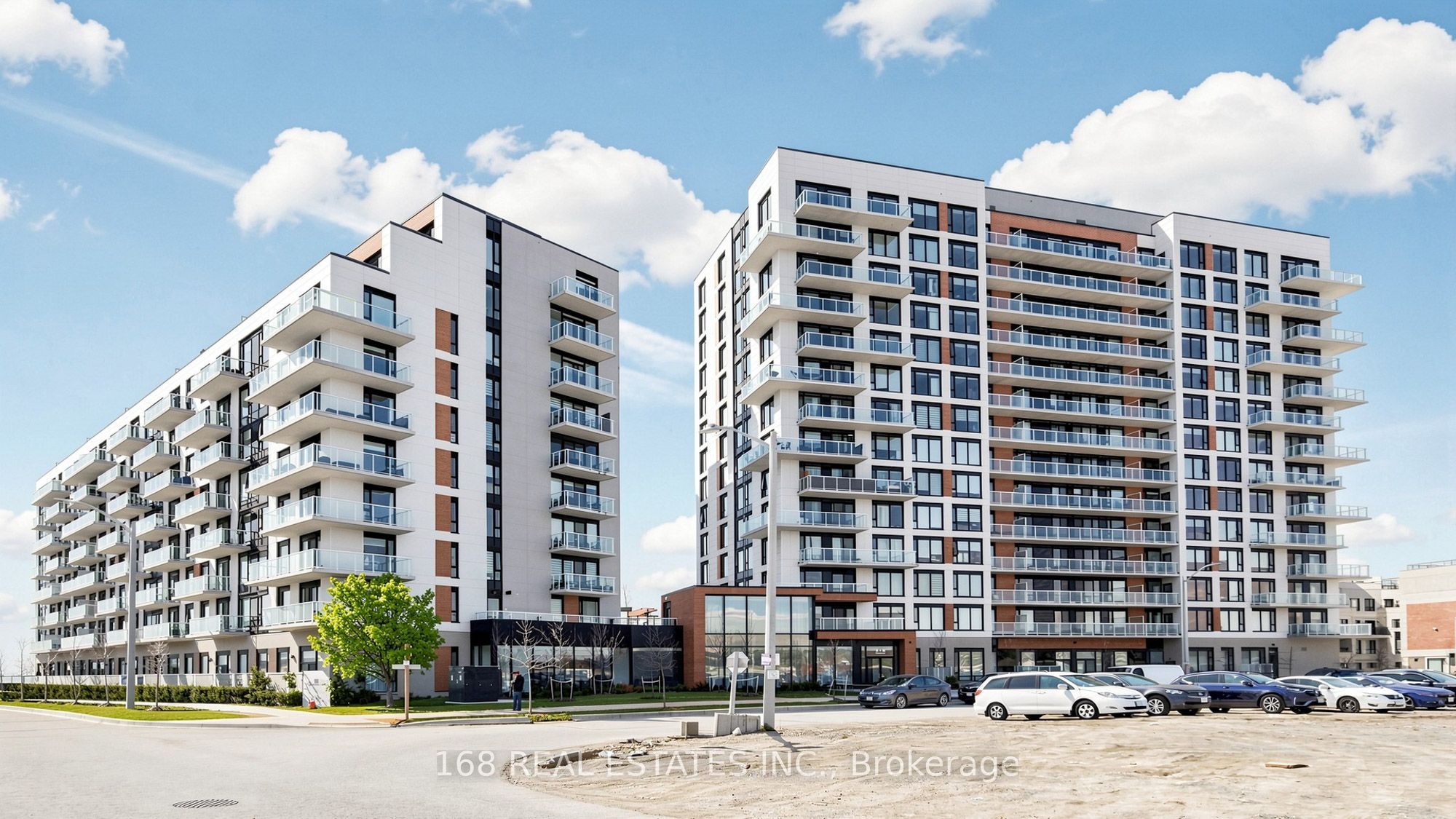 2 David Eyer Drive 429, Richmond Hill, ON L4S 0N6