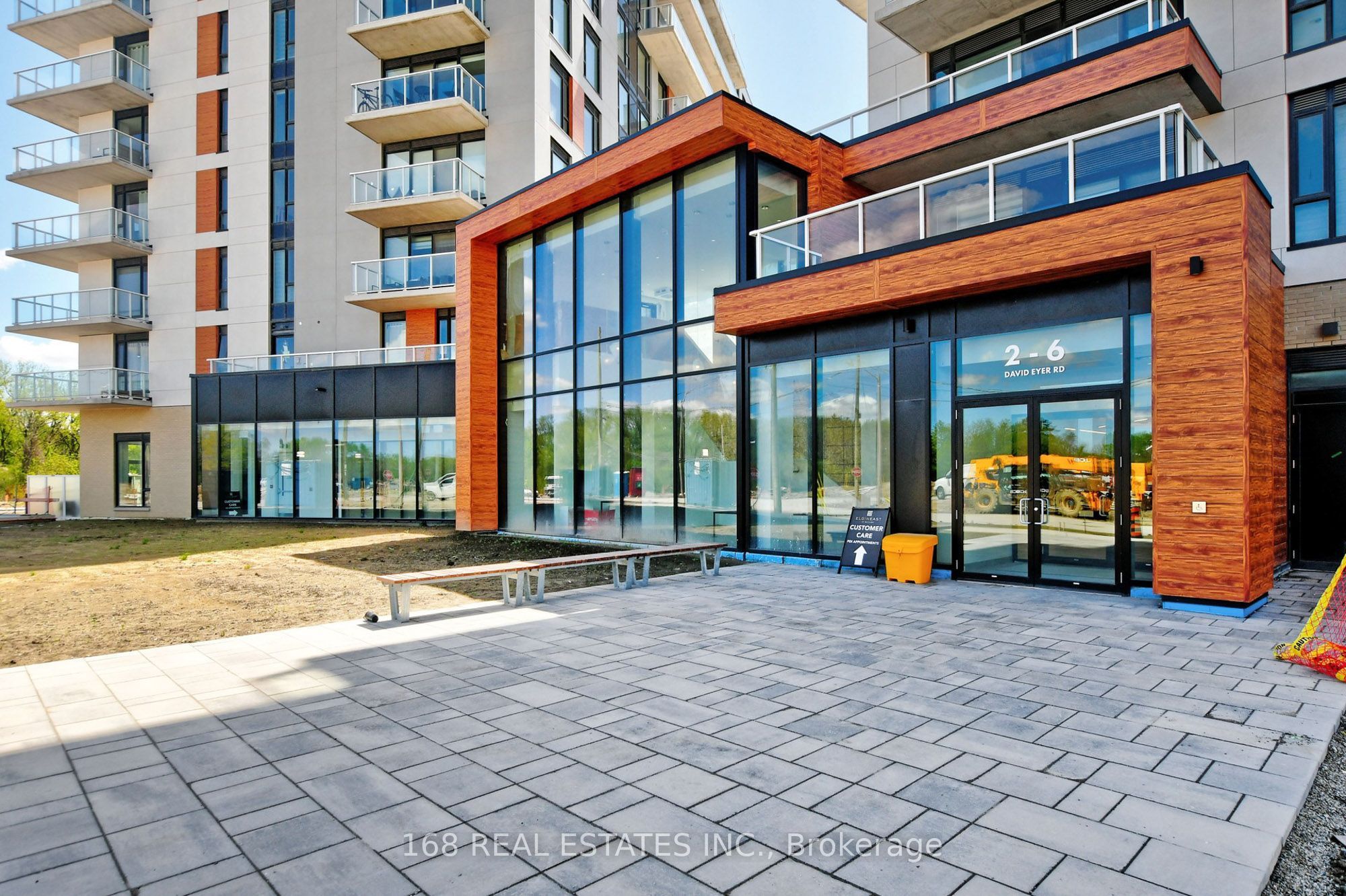 2 David Eyer Drive 429, Richmond Hill, ON L4S 0N6 photo 3