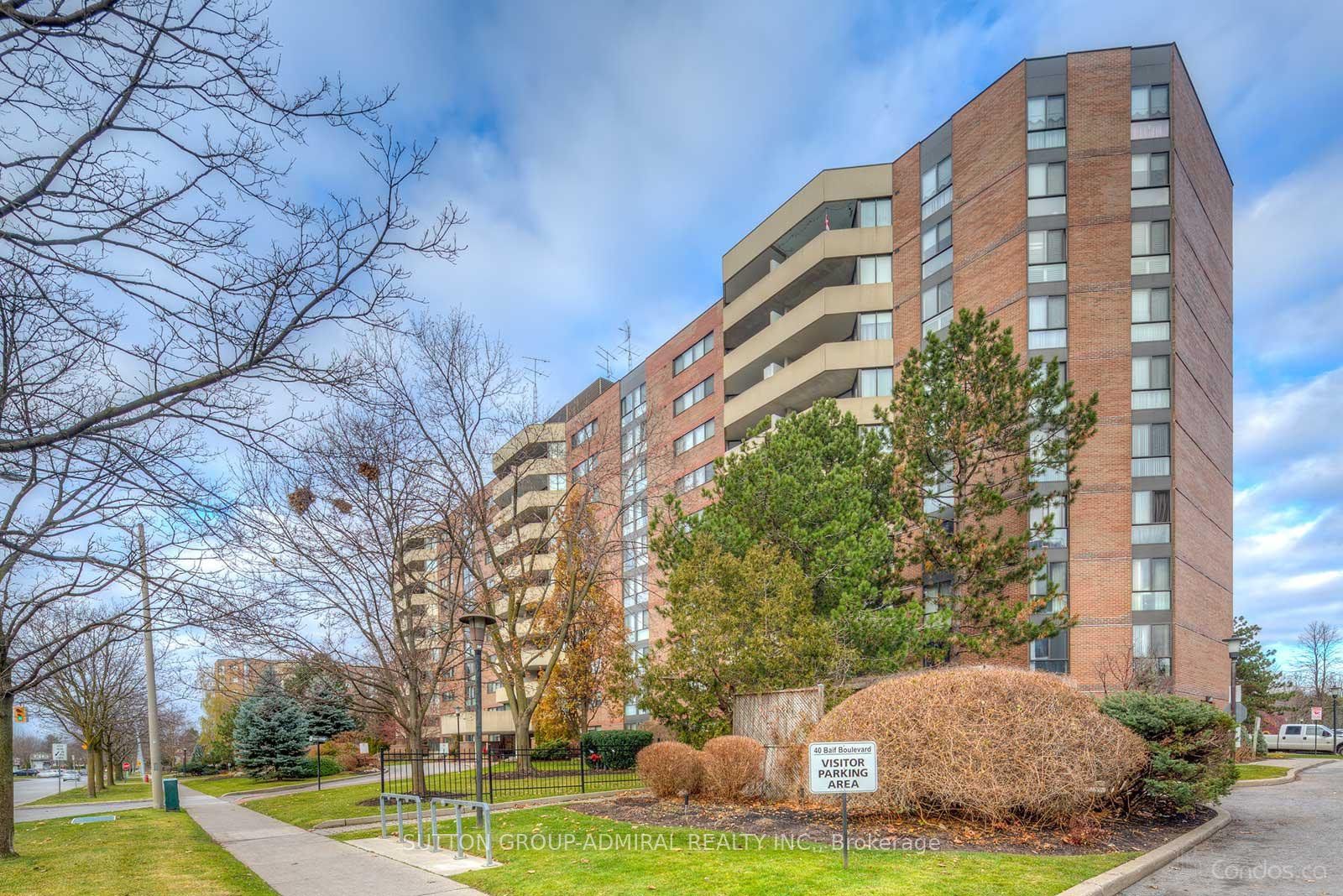 40 Baif Boulevard 105, Richmond Hill, ON L4C 5M9