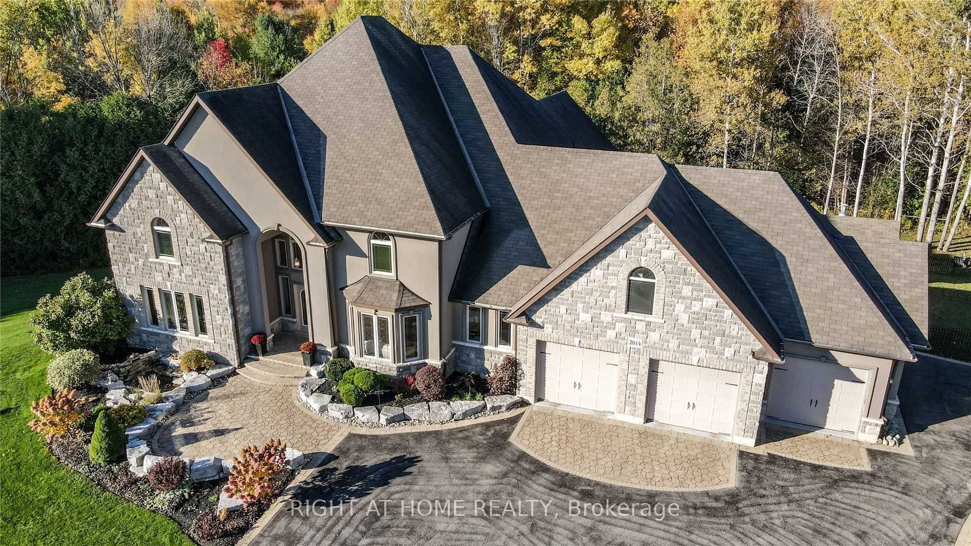 2014 Innisbrook Street, Innisfil, ON L9S 5A3 photo 3