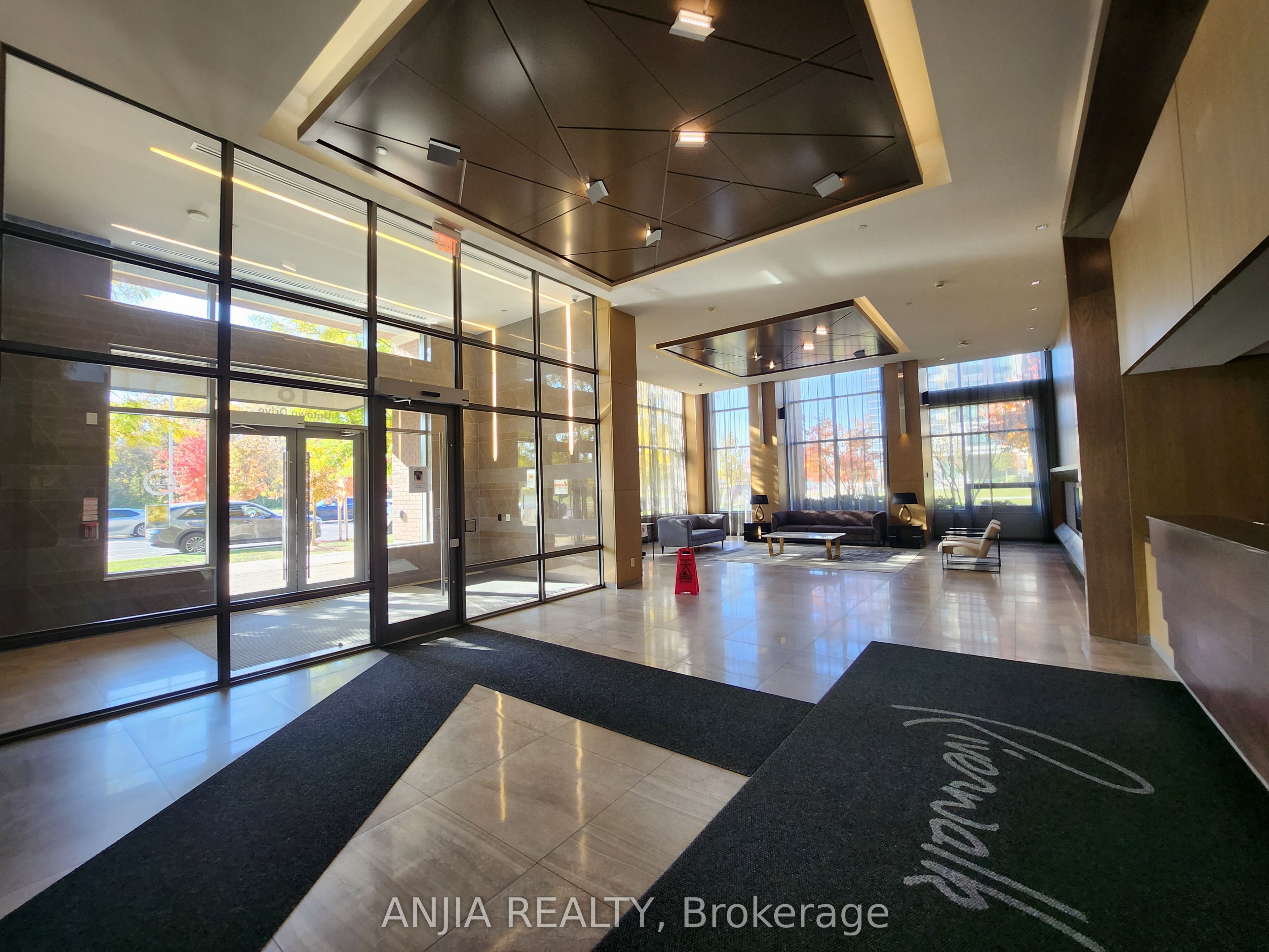 18 UPTOWN Drive 901, Markham, ON L3R 5M5 photo 5
