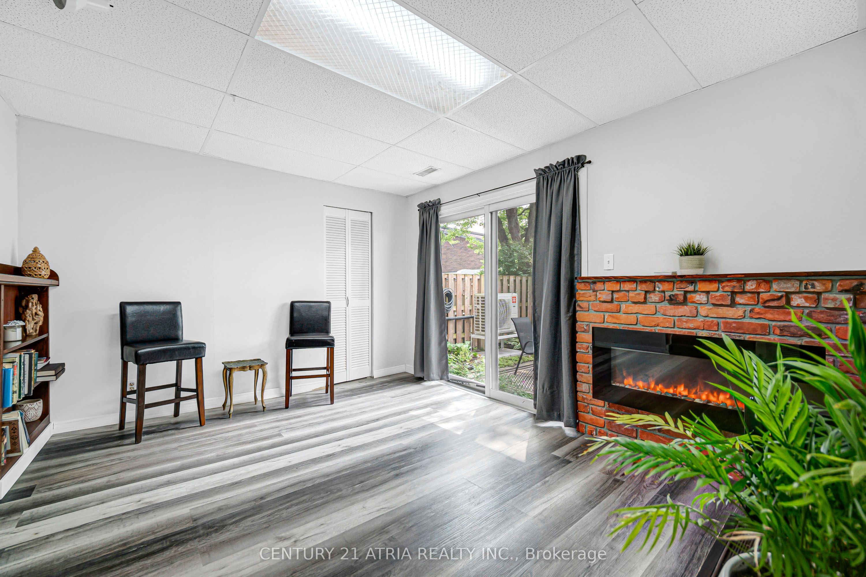 18 Thatchers Mill Way, Markham, ON L3P 3T3 photo 5