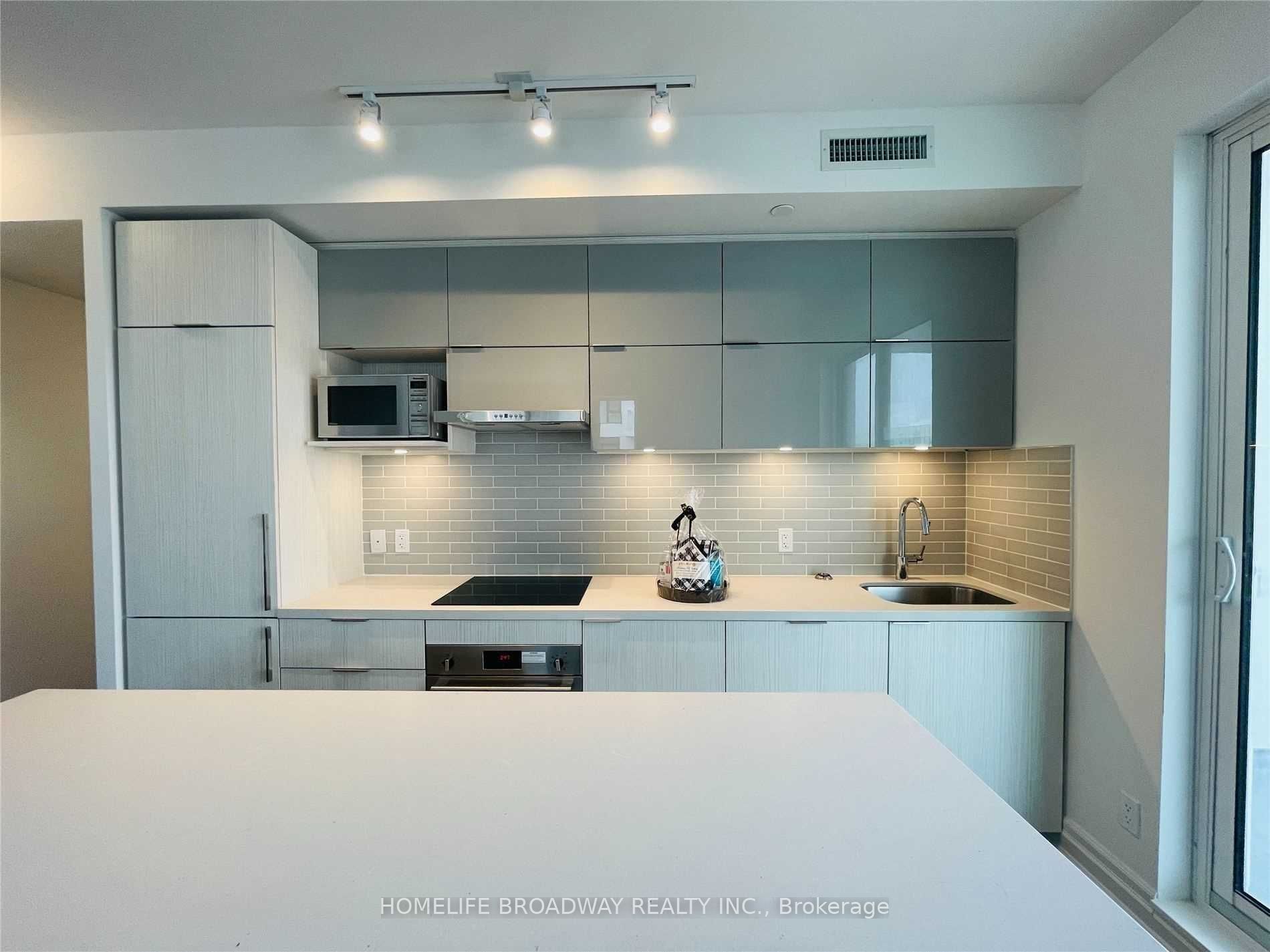 18 Rouge Valley Drive W 506, Markham, ON L6G 0H1 photo 5