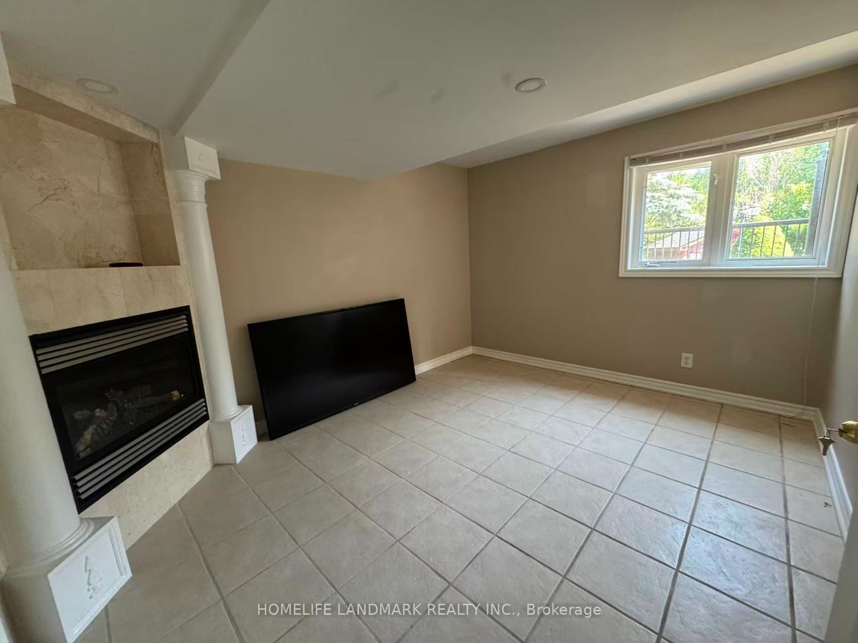 77 Greenbank Drive Basement, Richmond Hill, ON L4E 4C7 photo 4