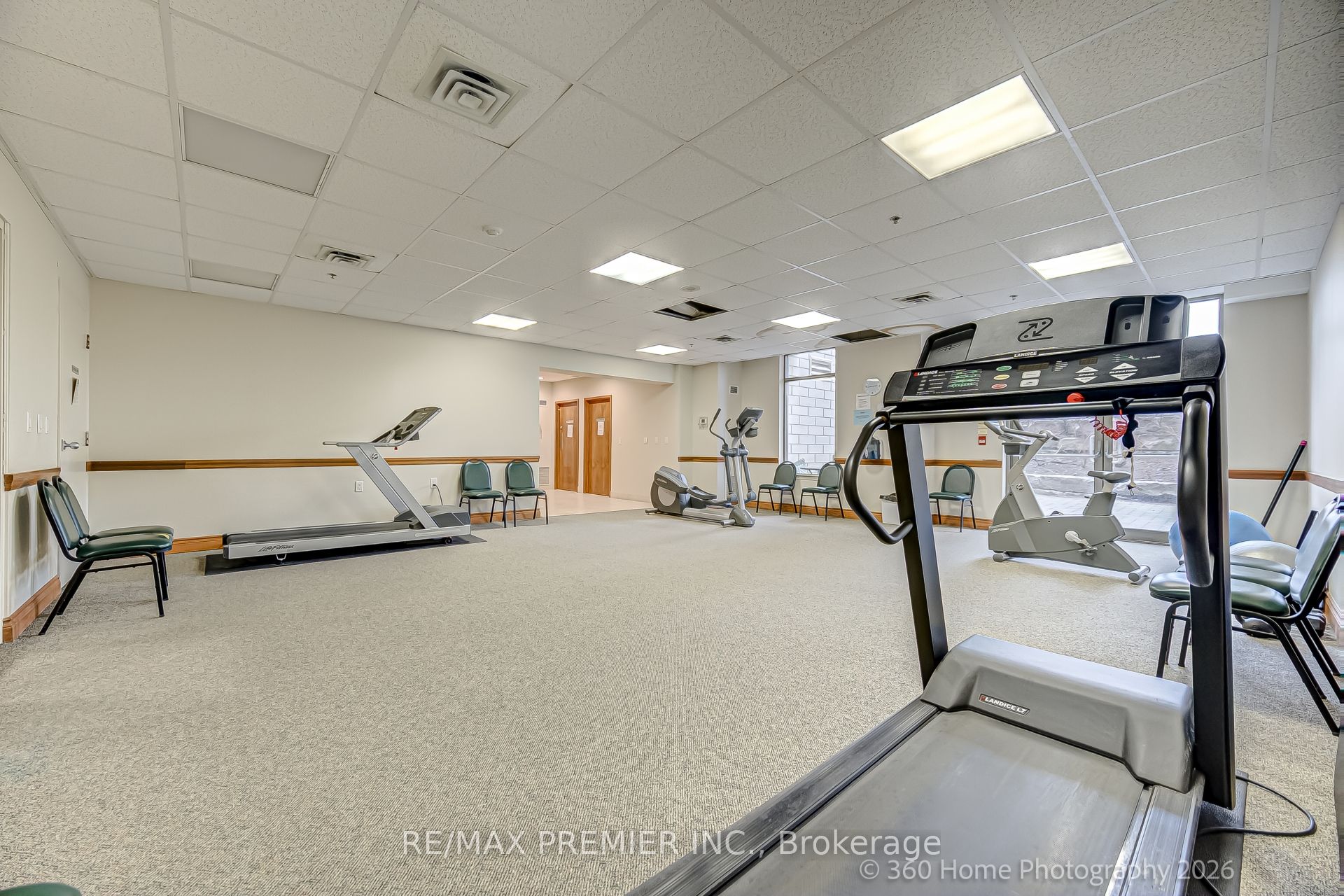 2500 Rutherford Road 311, Vaughan, ON L4K 2N8 photo 5