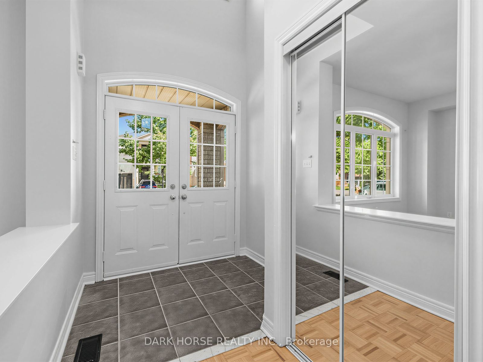 55 Redfinch Crescent, Vaughan, ON L4H 2C5 photo 3