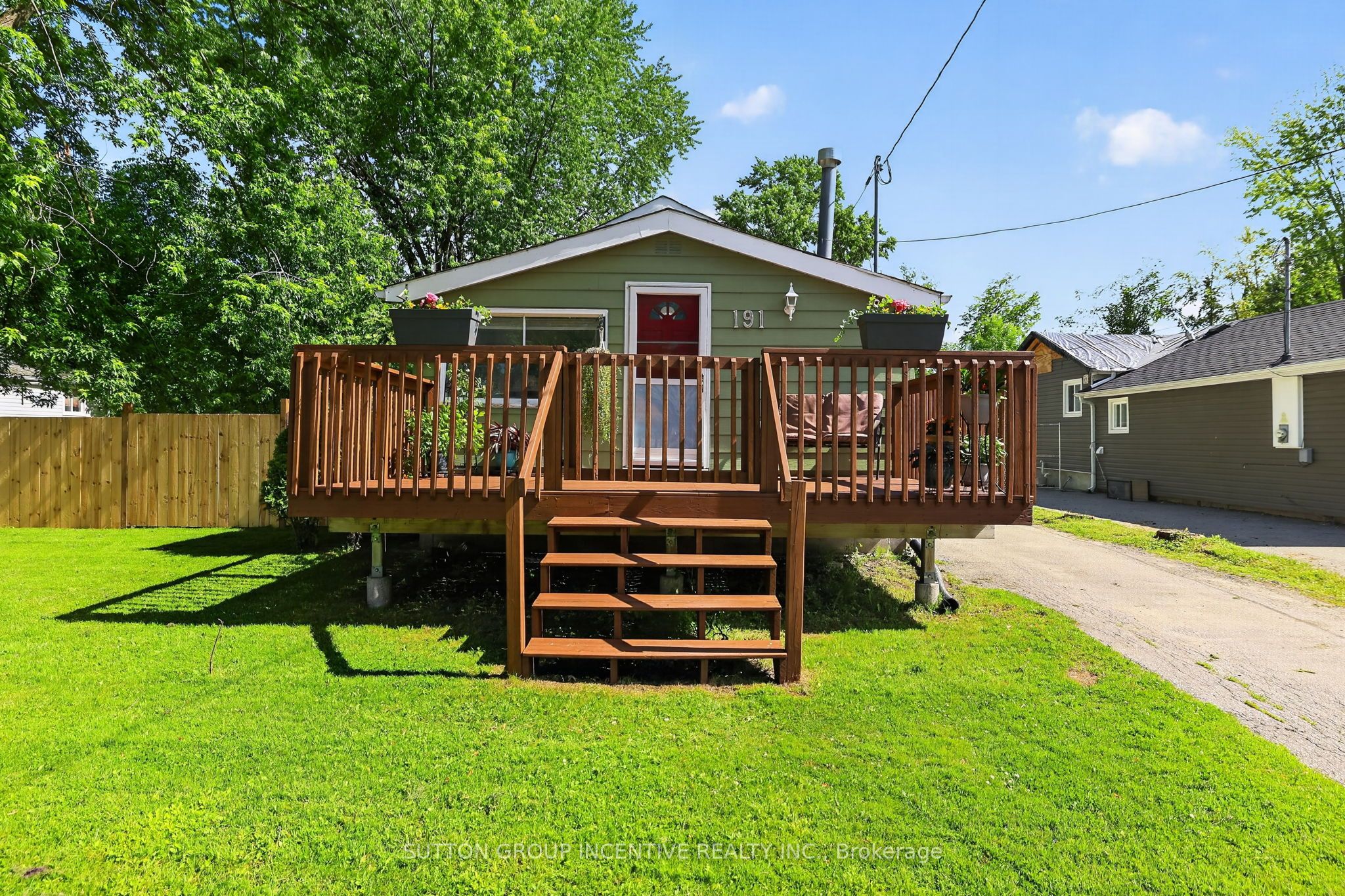 191 Ways Bay Drive, Georgina, ON L4P 2M6 photo 2