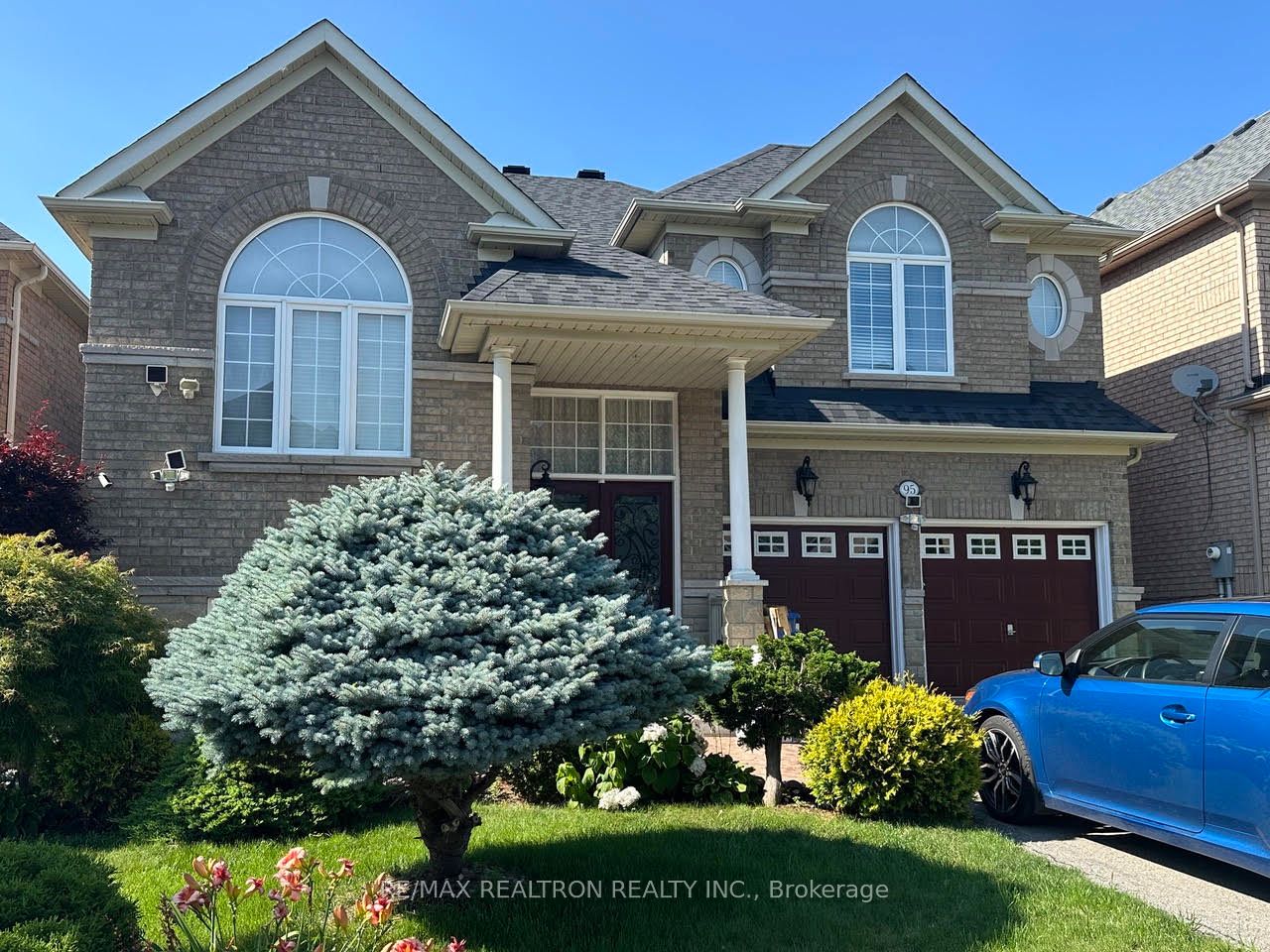 95 Ames Crescent Basement, Aurora, ON L4G 7Y5