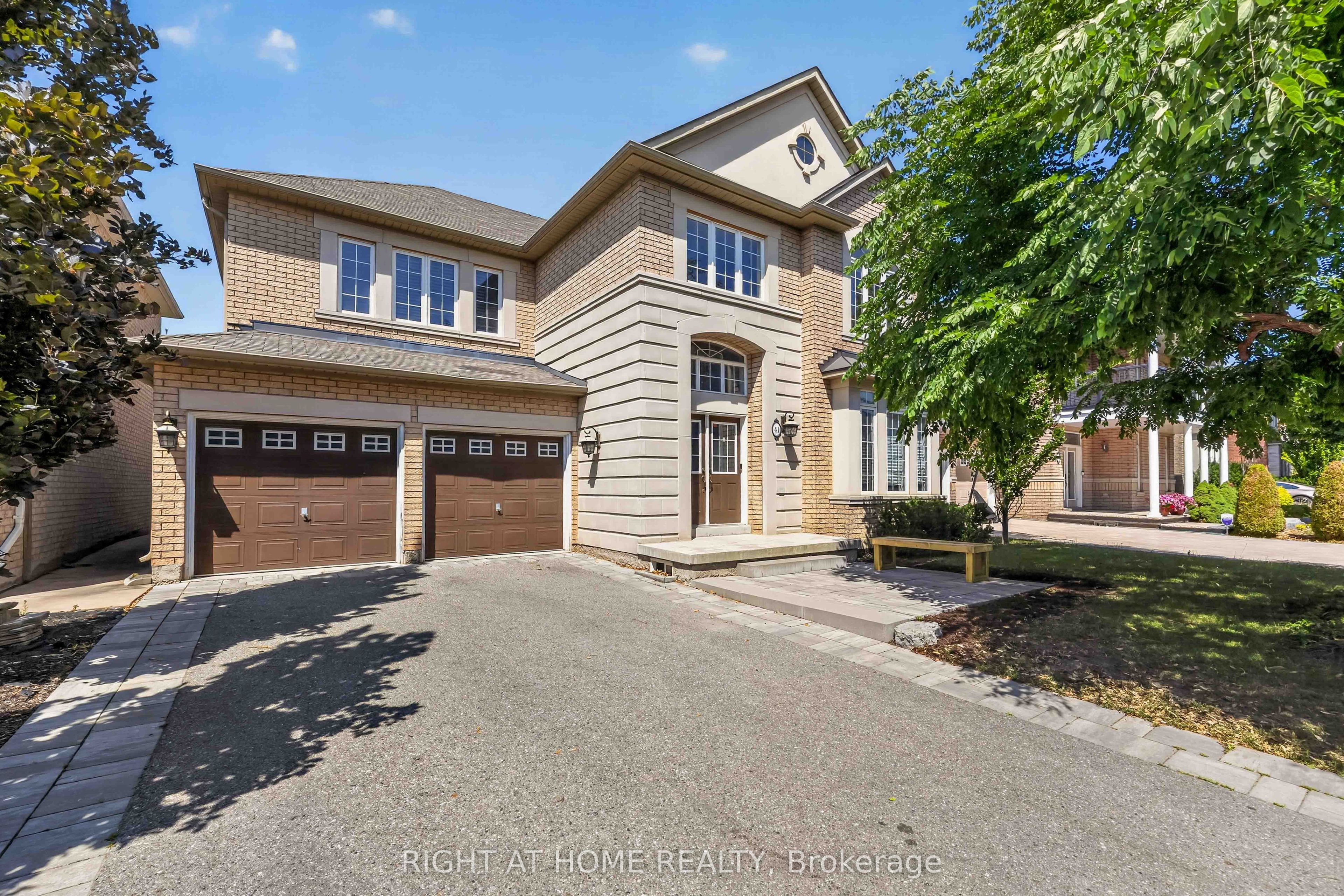 41 Foresta Drive, Vaughan, ON L4H 0N4