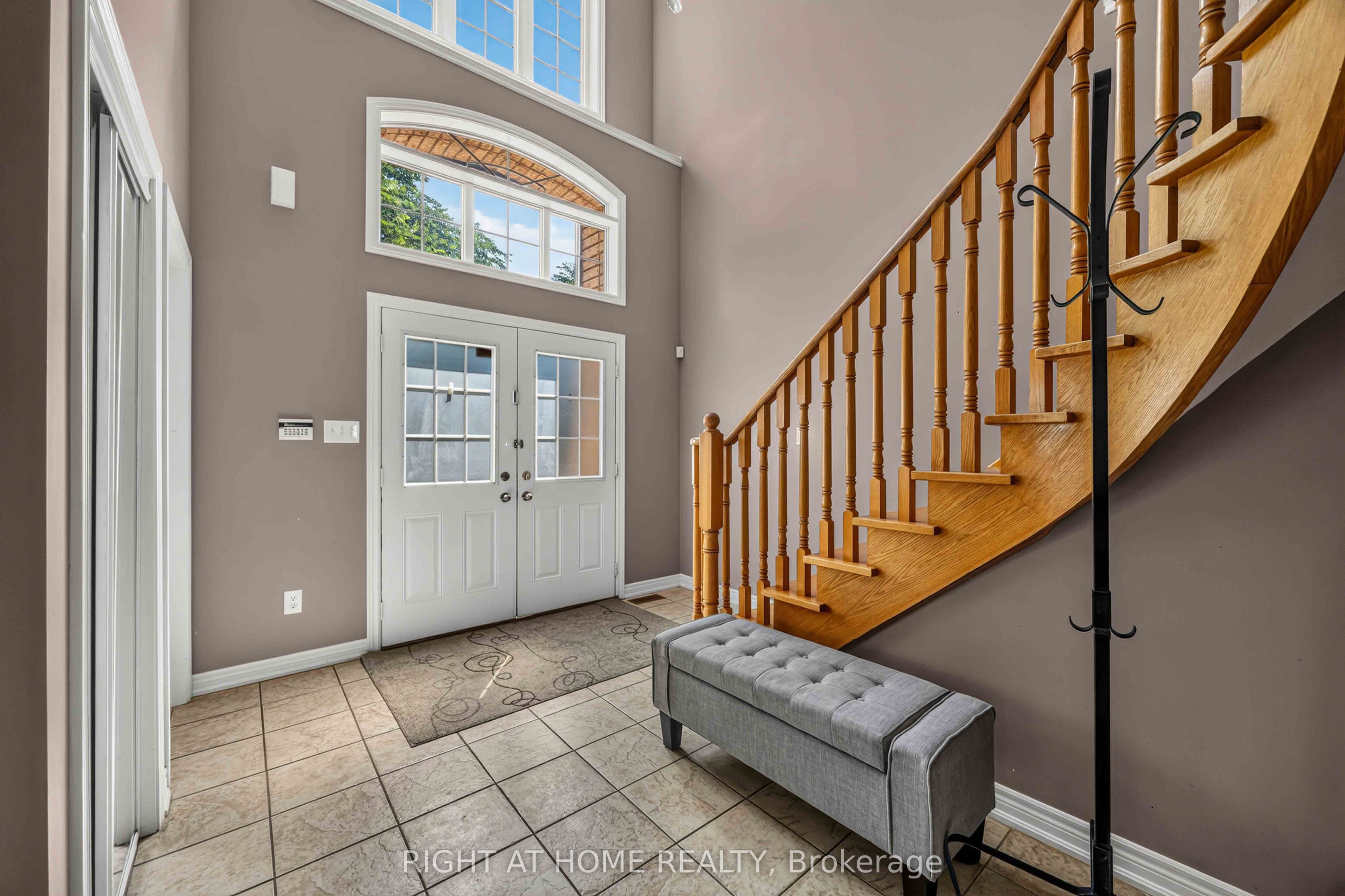 41 Foresta Drive, Vaughan, ON L4H 0N4 photo 3