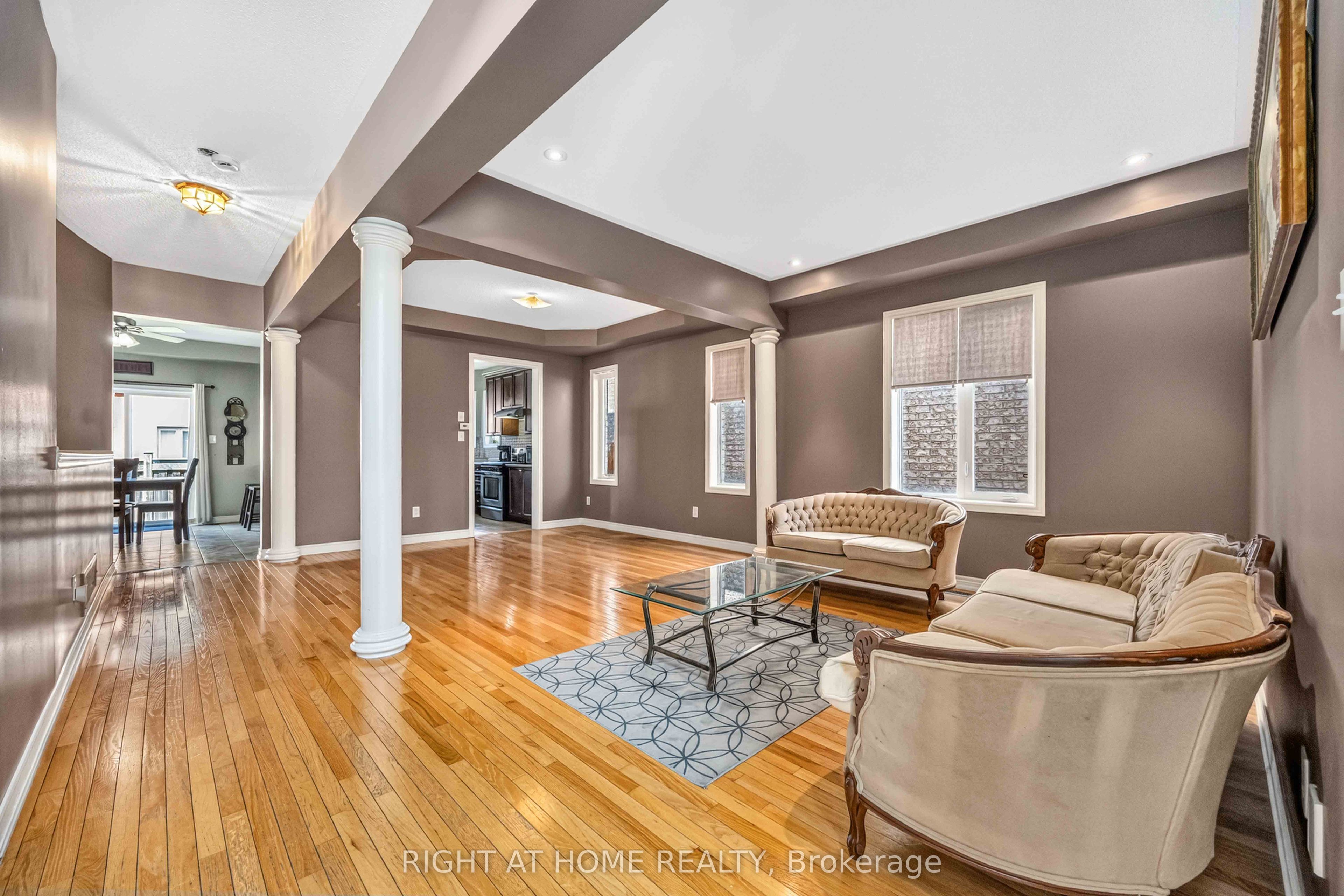 41 Foresta Drive, Vaughan, ON L4H 0N4 photo 4