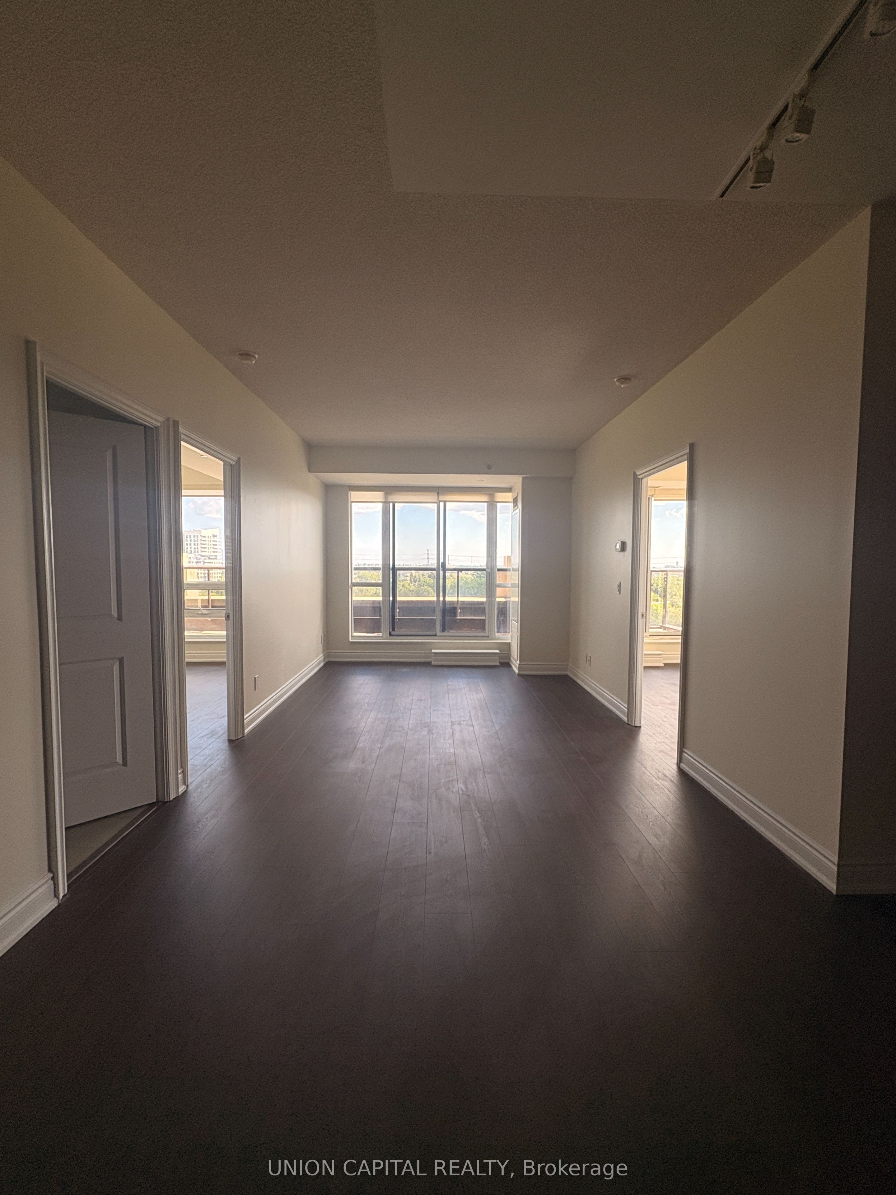38 Cedarland Drive 815, Markham, ON L6G 0G7 photo 4