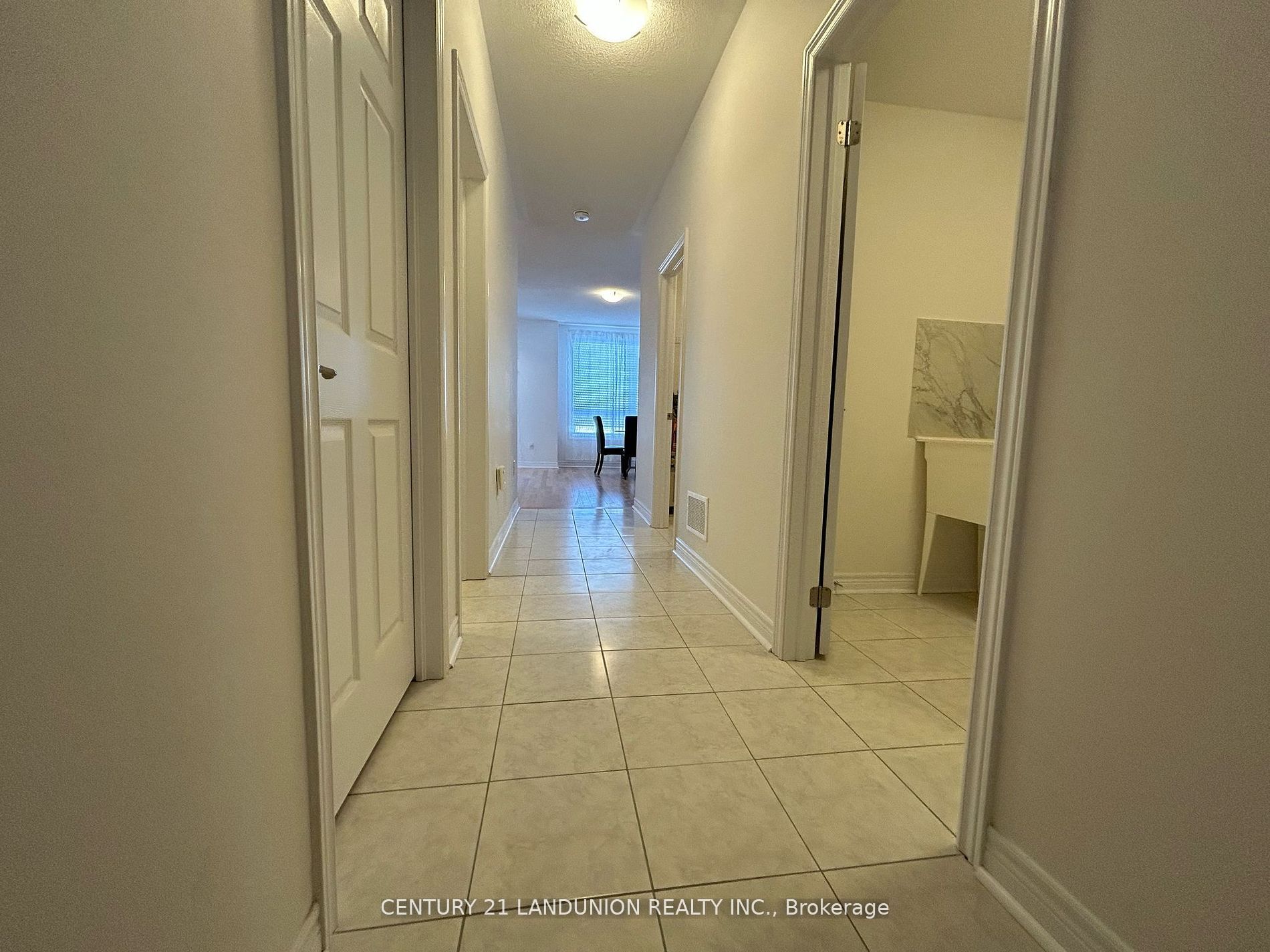 111 Mumbai Drive, Markham, ON L3S 0G3 photo 3