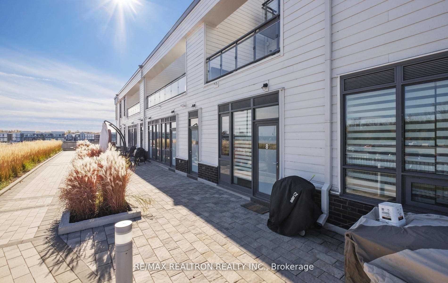 233 Broward Way 8, Innisfil, ON L9S 0M5 photo 4