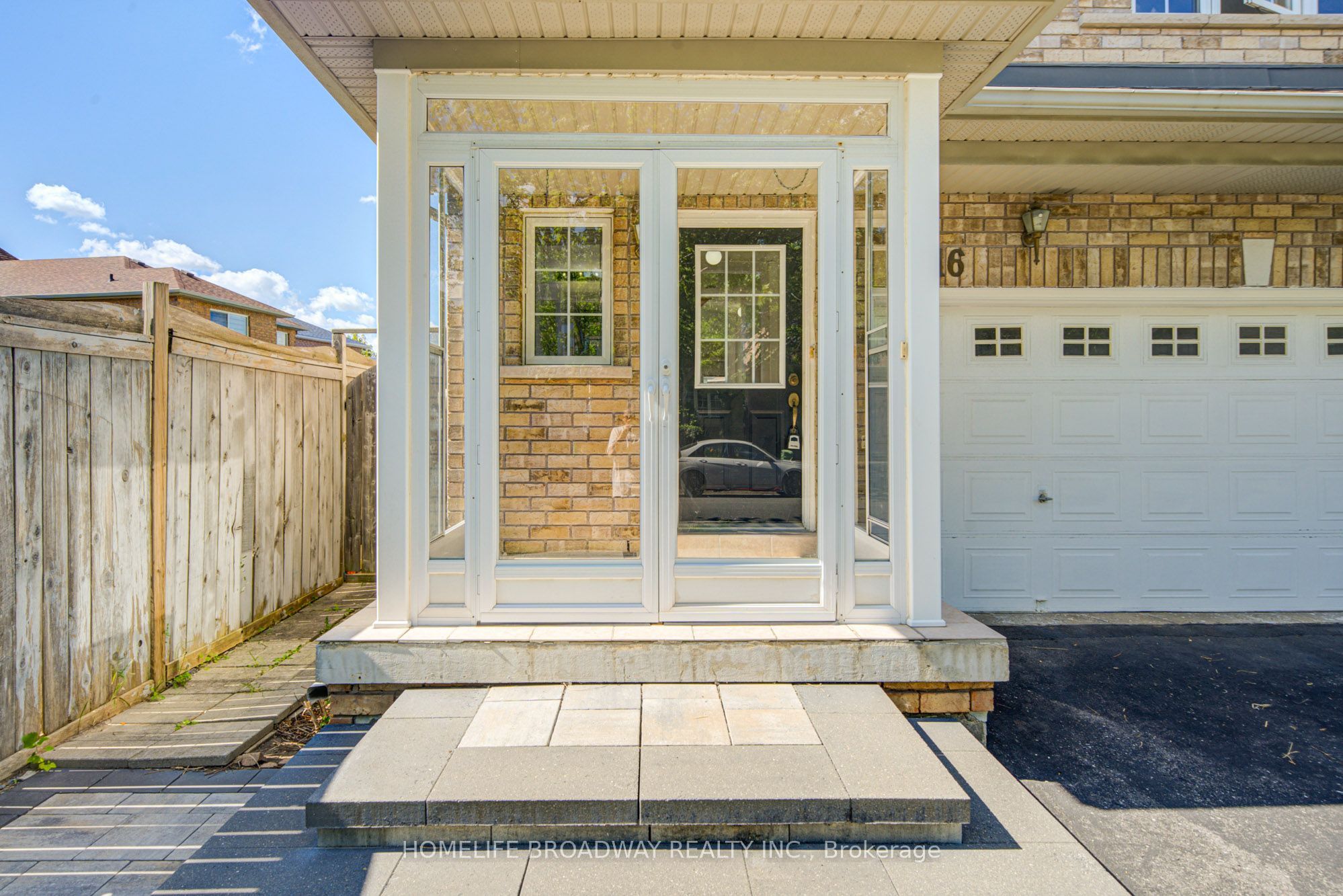16 Raymond Bartlett Avenue, Markham, ON L3R 5H7 photo 4