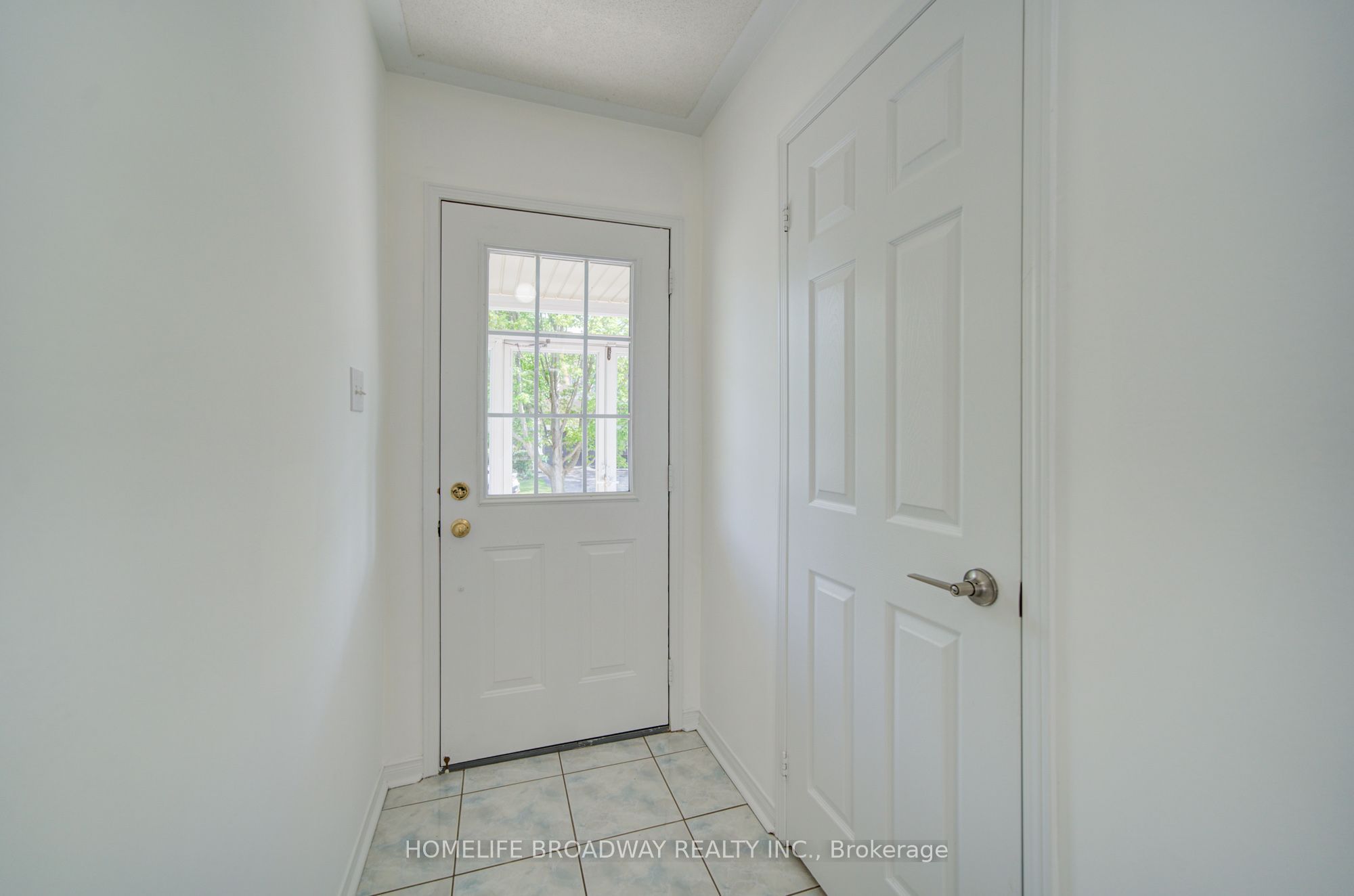 16 Raymond Bartlett Avenue, Markham, ON L3R 5H7 photo 5
