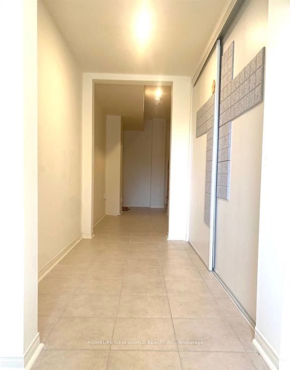 16 Slaney Street, Richmond Hill, ON L4S 0K8 photo 2
