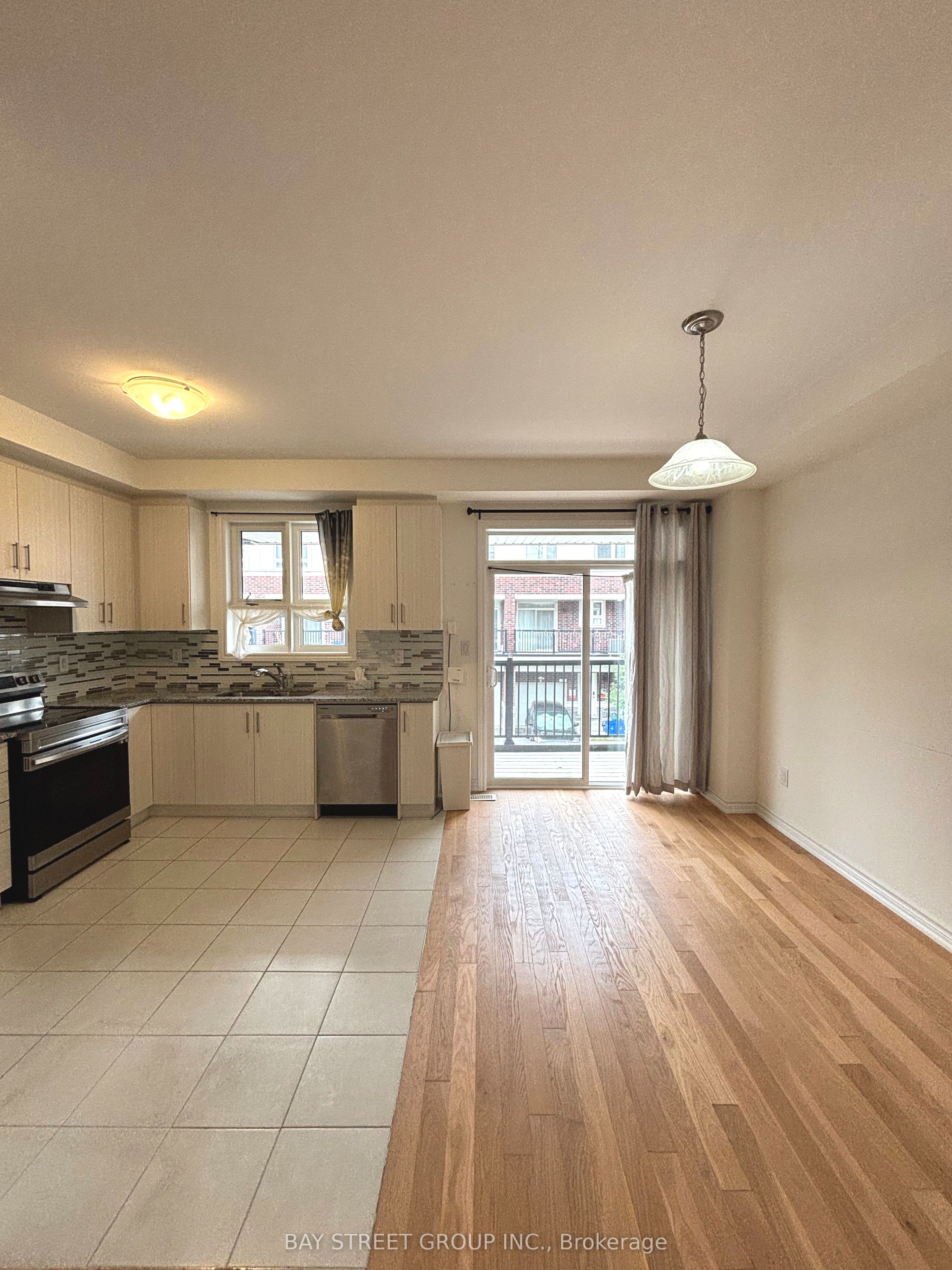 23 Imperial College Lane, Markham, ON L6E 0V6 photo 5