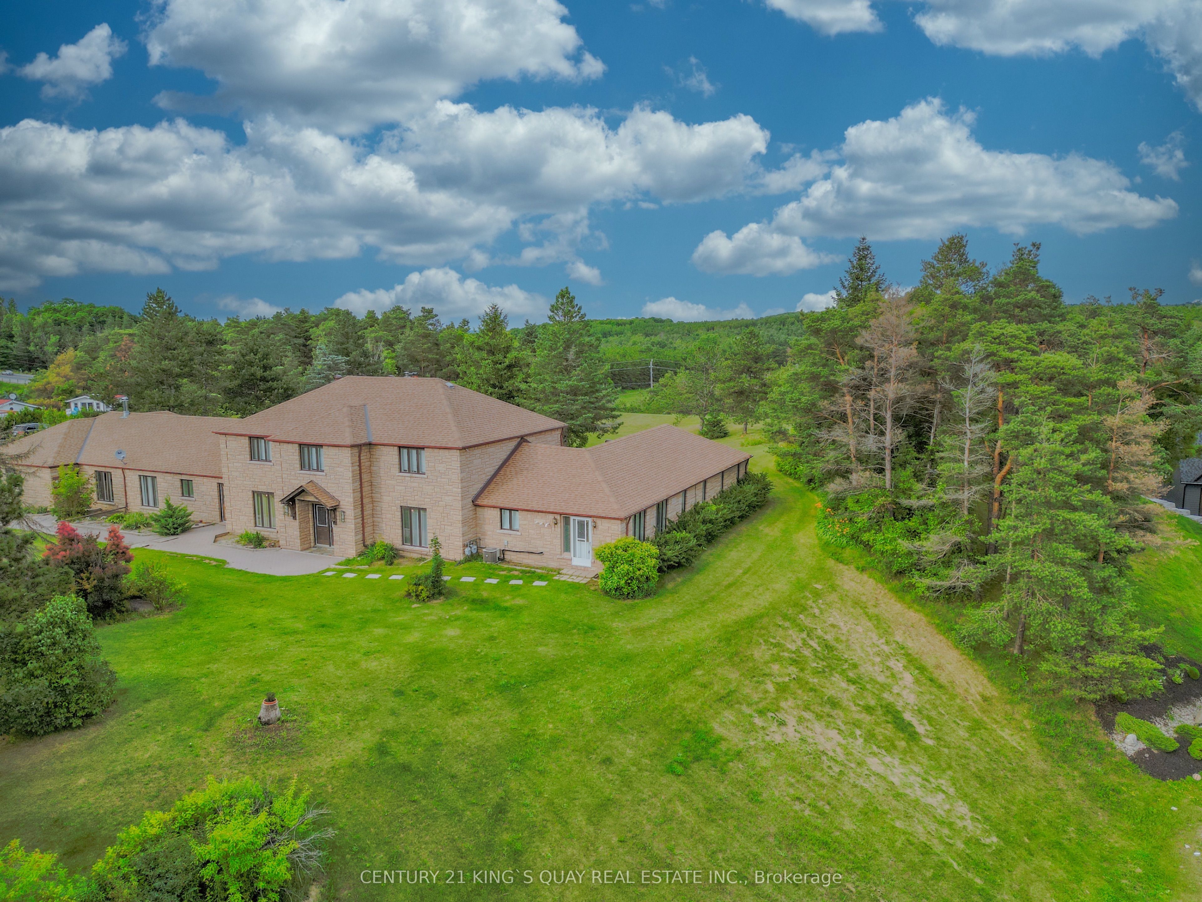14 Pyne Hills Court, New Tecumseth, ON L0G 1W0