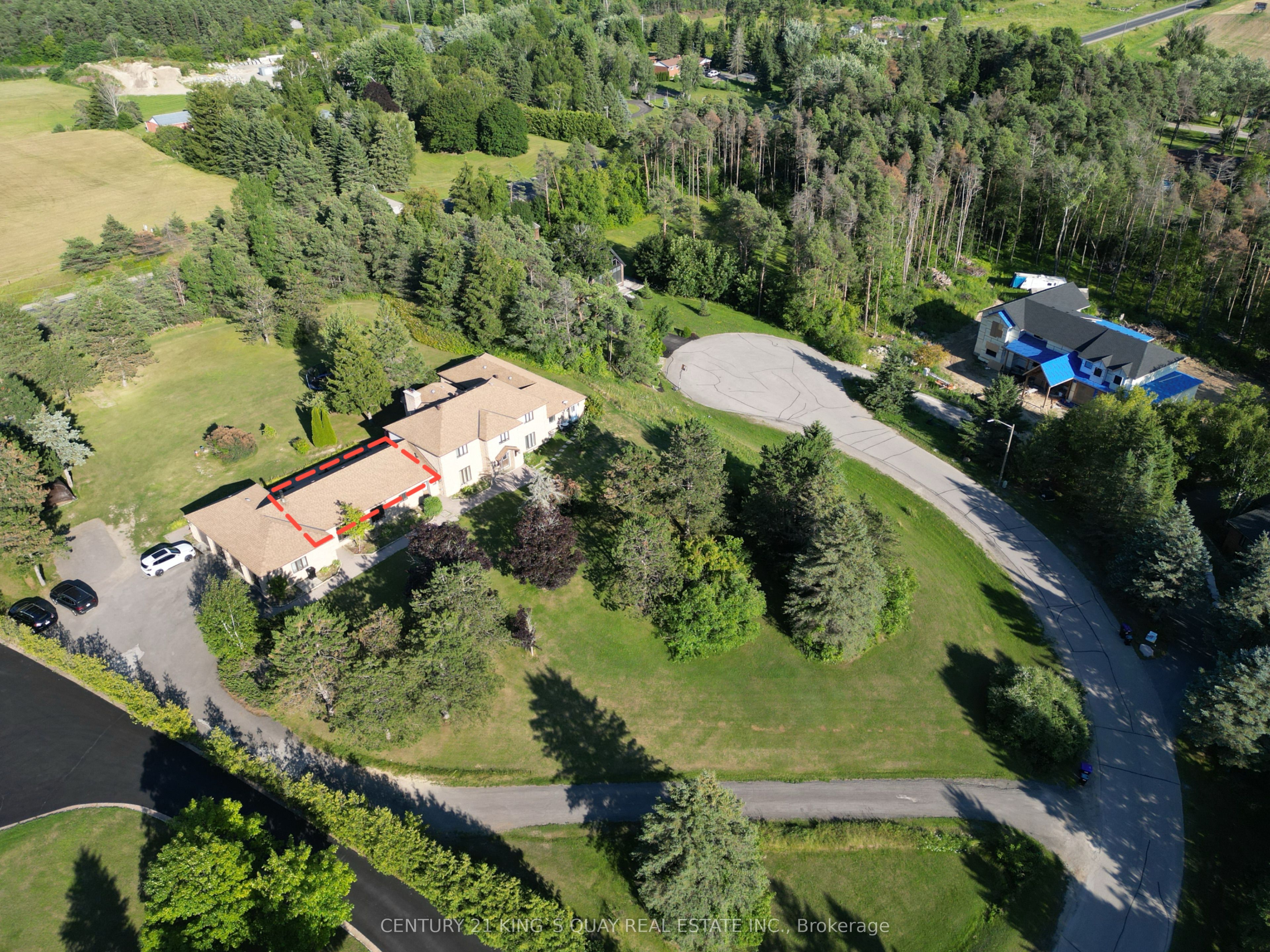 14 Pyne Hills Court, New Tecumseth, ON L0G 1W0 photo 2