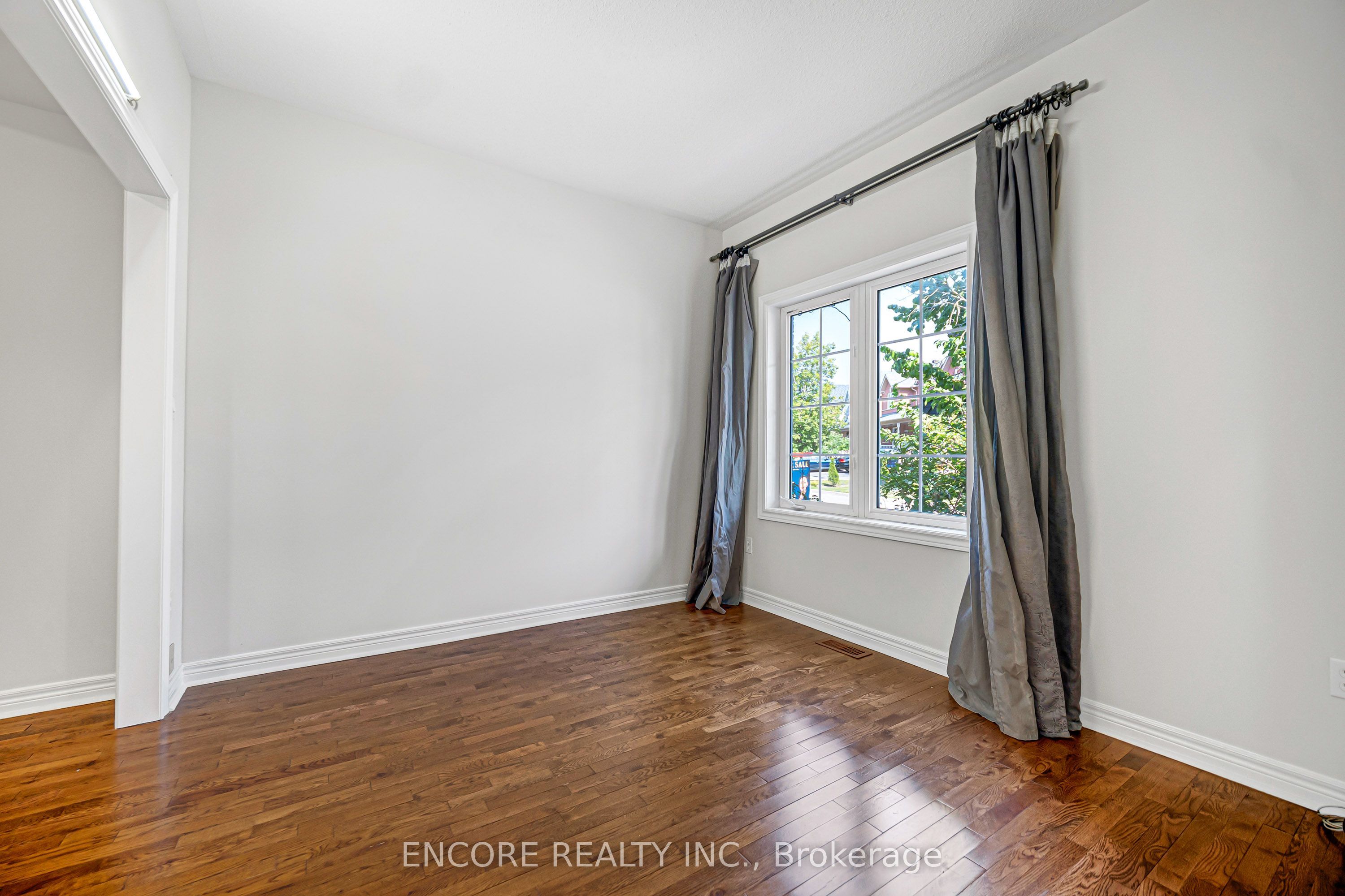 34 John Gary Drive, Markham, ON L3R 5E7 photo 5