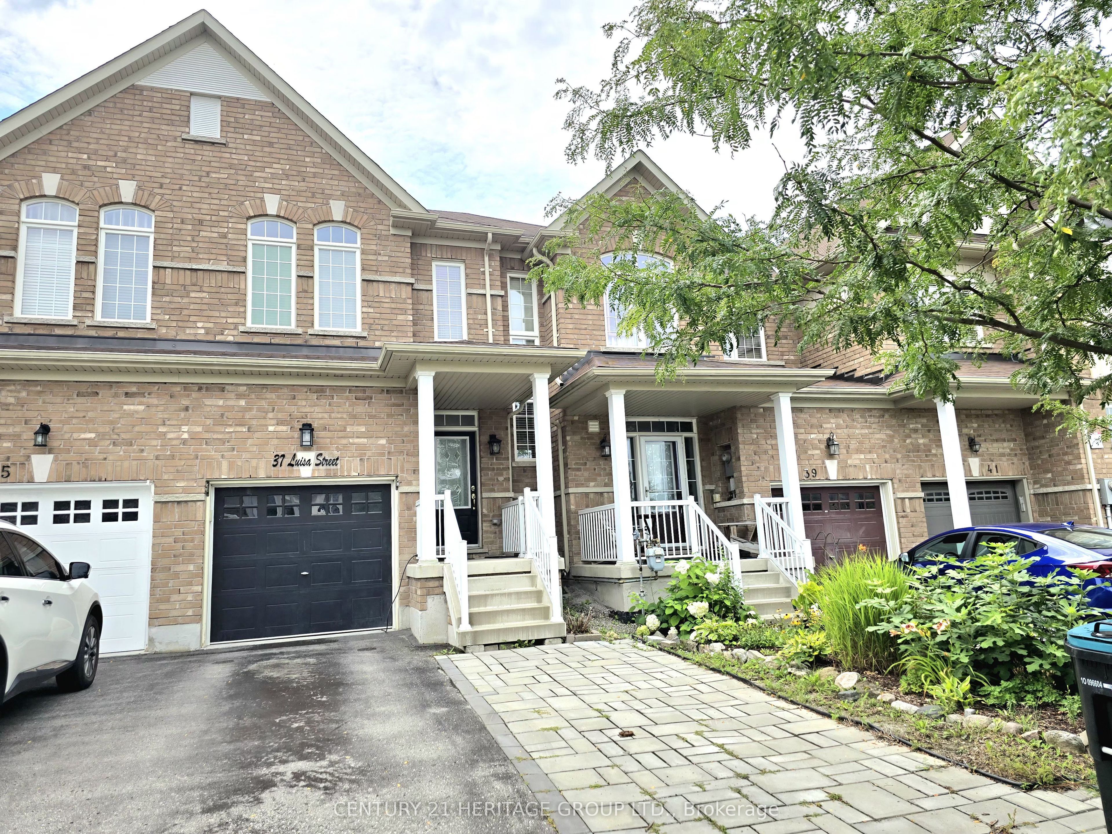 37 Luisa Street, Bradford West Gwillimbury, ON L3Z 0P2