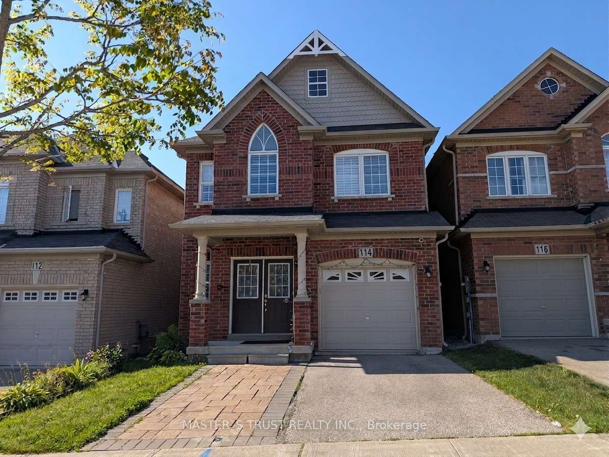 114 Herefordshire Crescent, East Gwillimbury, ON L9N 0B4