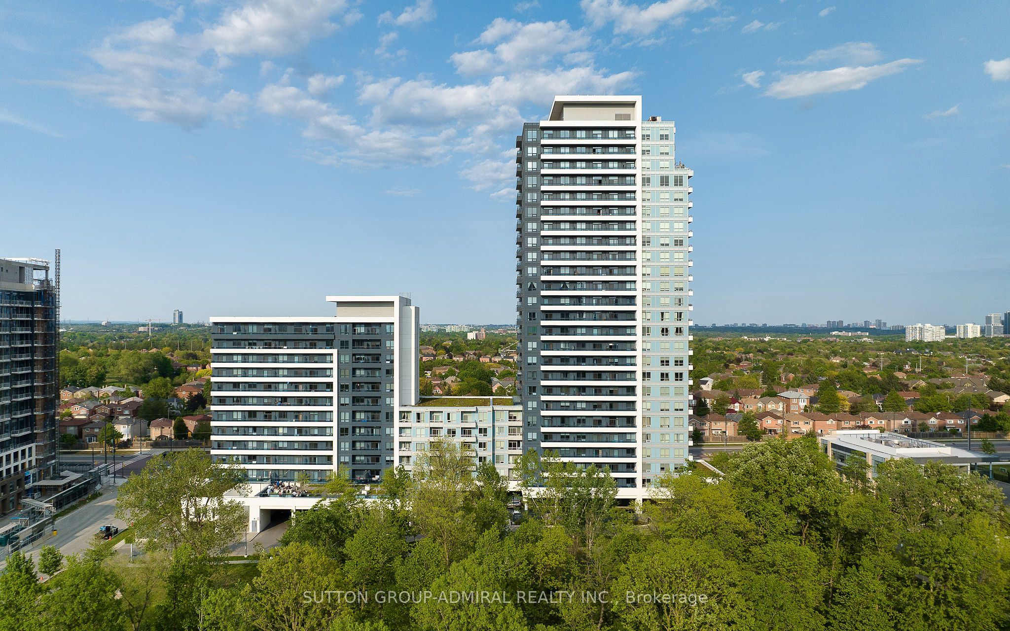 7900 Bathurst Street 331, Vaughan, ON L4J 0J9 photo 2