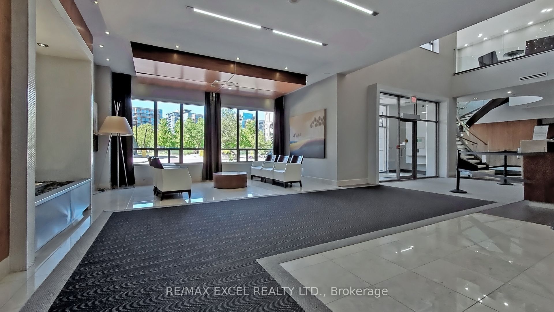 37 Galleria Parkway 202, Markham, ON L3T 0A5 photo 4