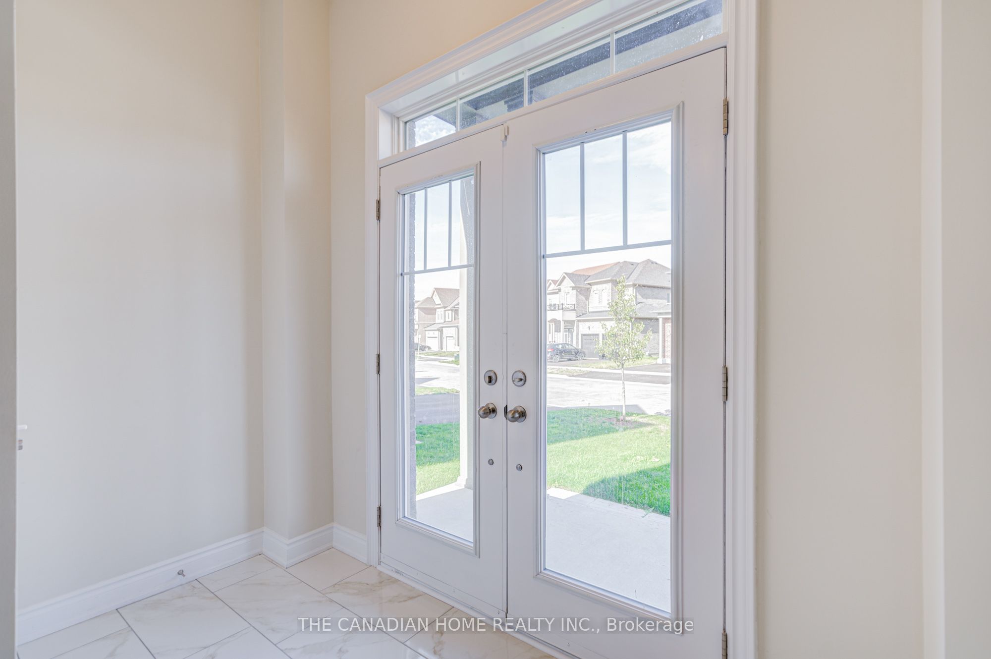 57 Mac Campbell Way, Bradford West Gwillimbury, ON L3Z 4M7 photo 5