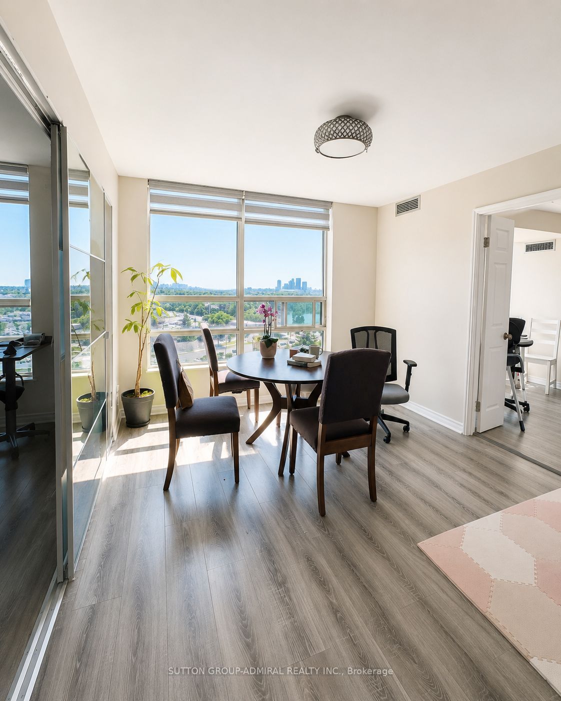 7805 Bayview Avenue 813, Markham, ON L3T 4A3 photo 5