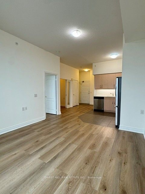 1 Sun Yat Sen Avenue 2276, Markham, ON L3R 5K9 photo 3