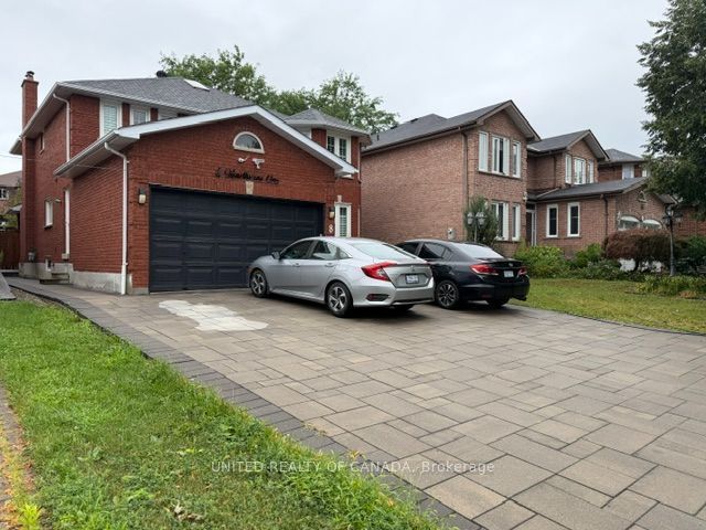 8 Hearthstone Crescent Basement, Richmond Hill, ON L4B 3E2 photo 2