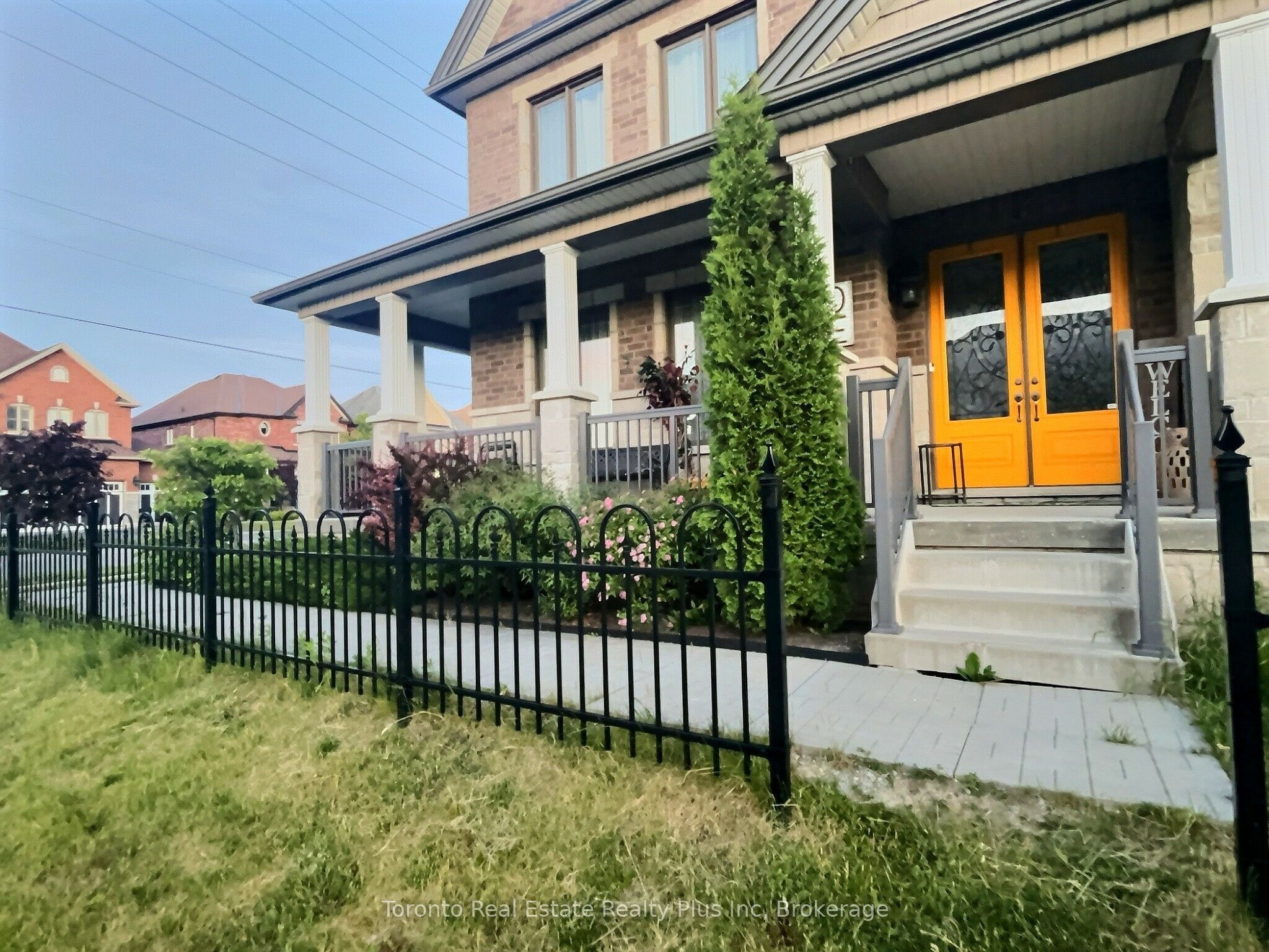 214 Eighth Avenue, New Tecumseth, ON L9R 0H7 photo 4