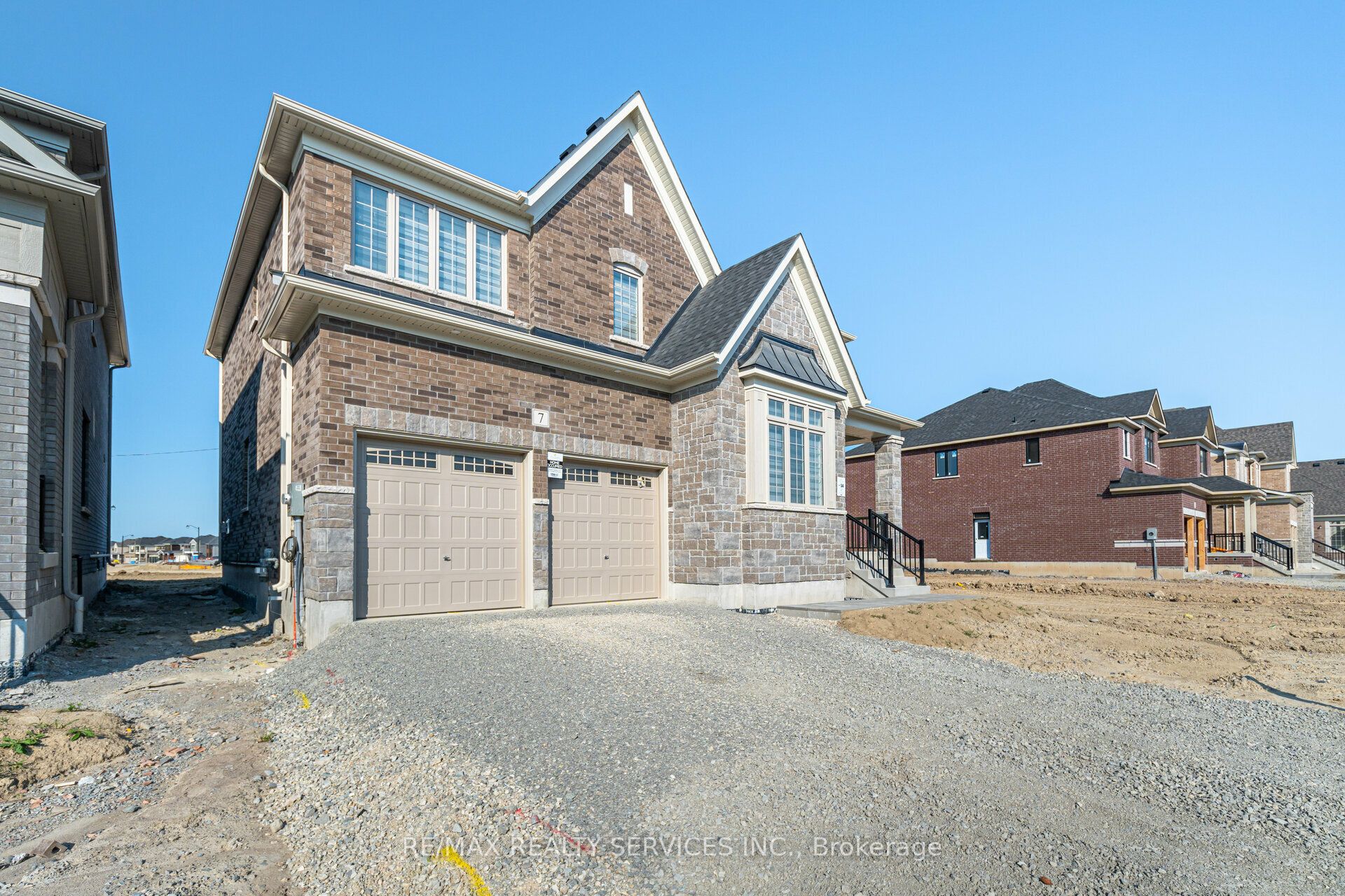 7 sandhill Crescent N, Adjala-Tosorontio, ON L0G 1W0 photo 2