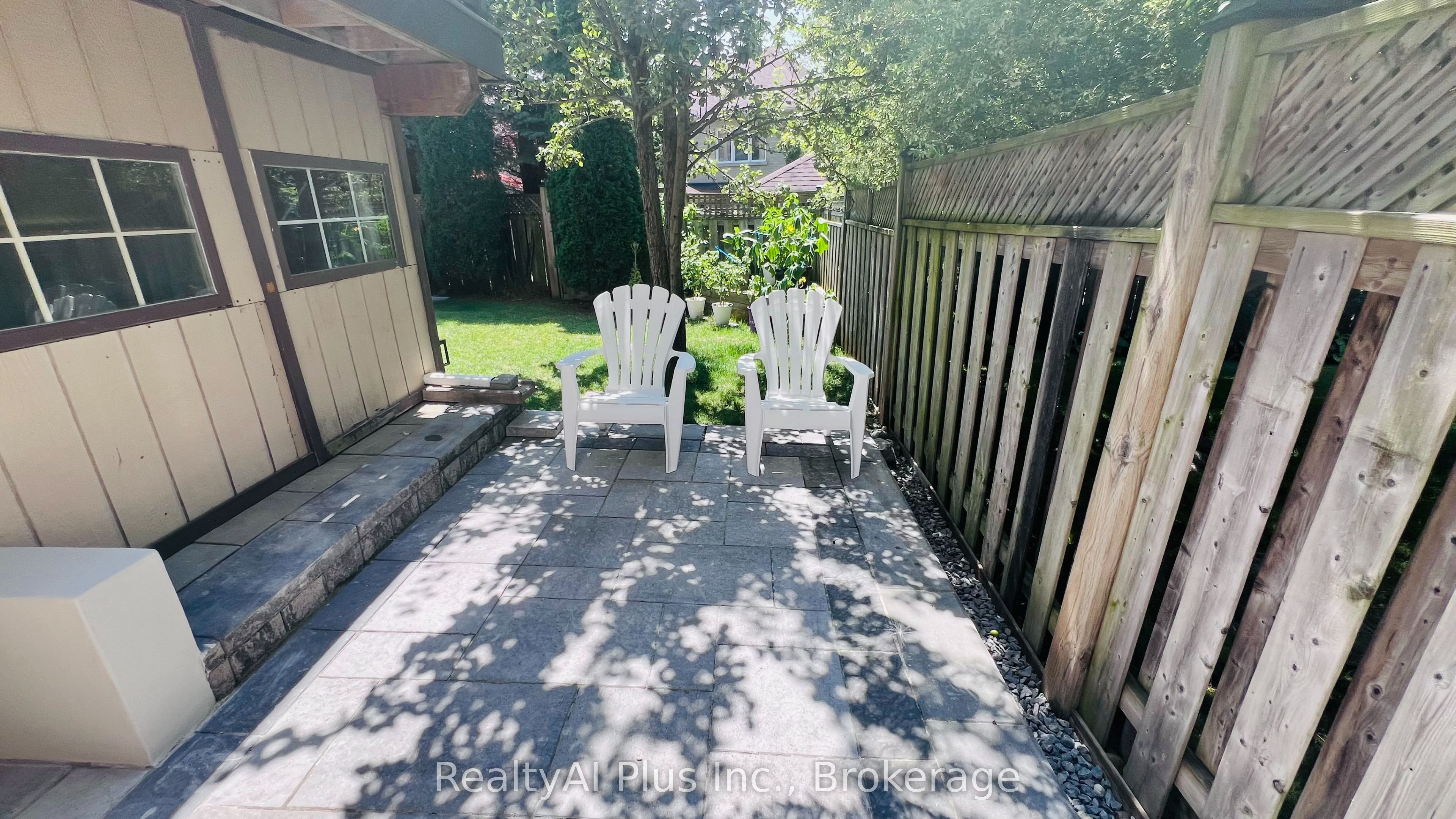 37 Bowhill Drive Walk-Out Basement, Richmond Hill, ON L4B 4V3 photo 5