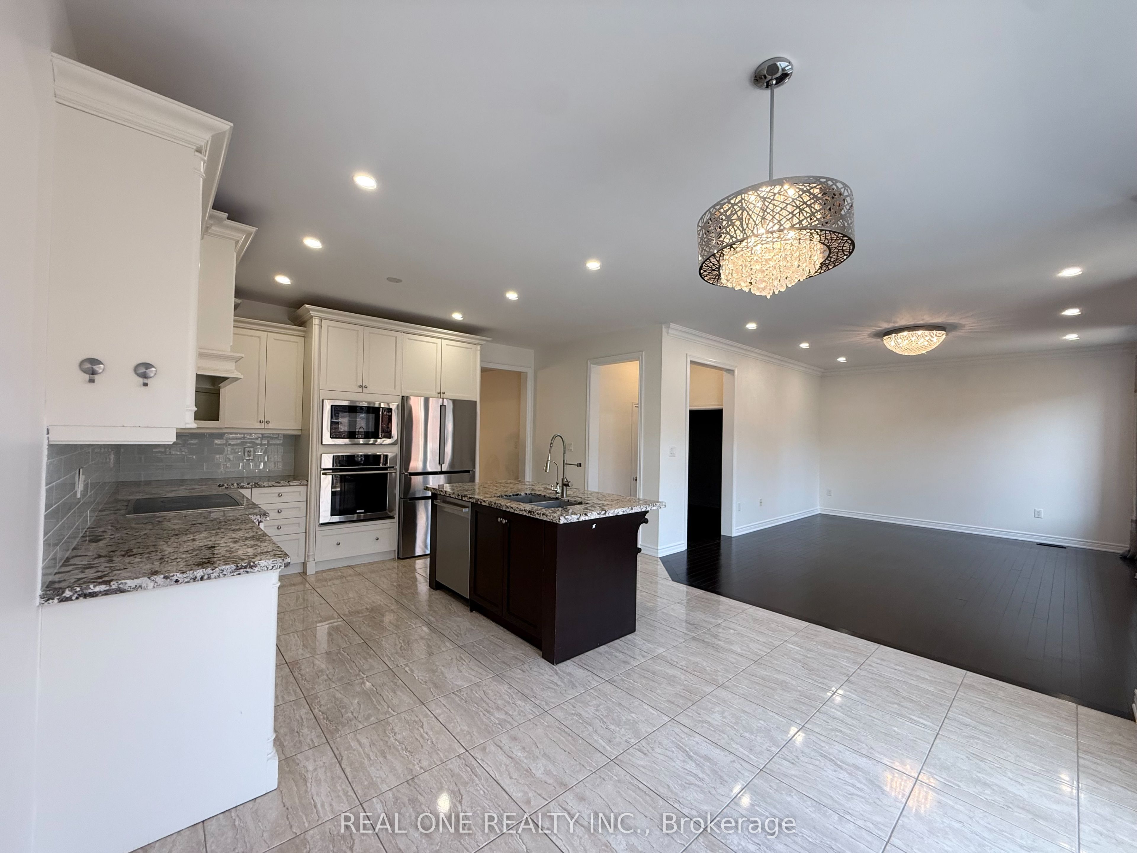 57 Busch Avenue, Markham, ON L6C 0V4 photo 2
