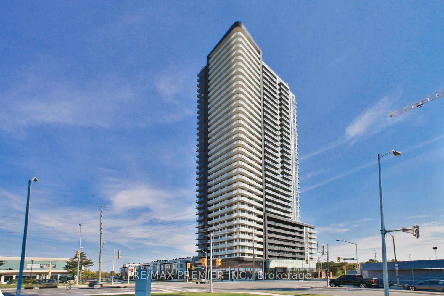 7895 Jane Street 1717, Vaughan, ON L4K 2M7