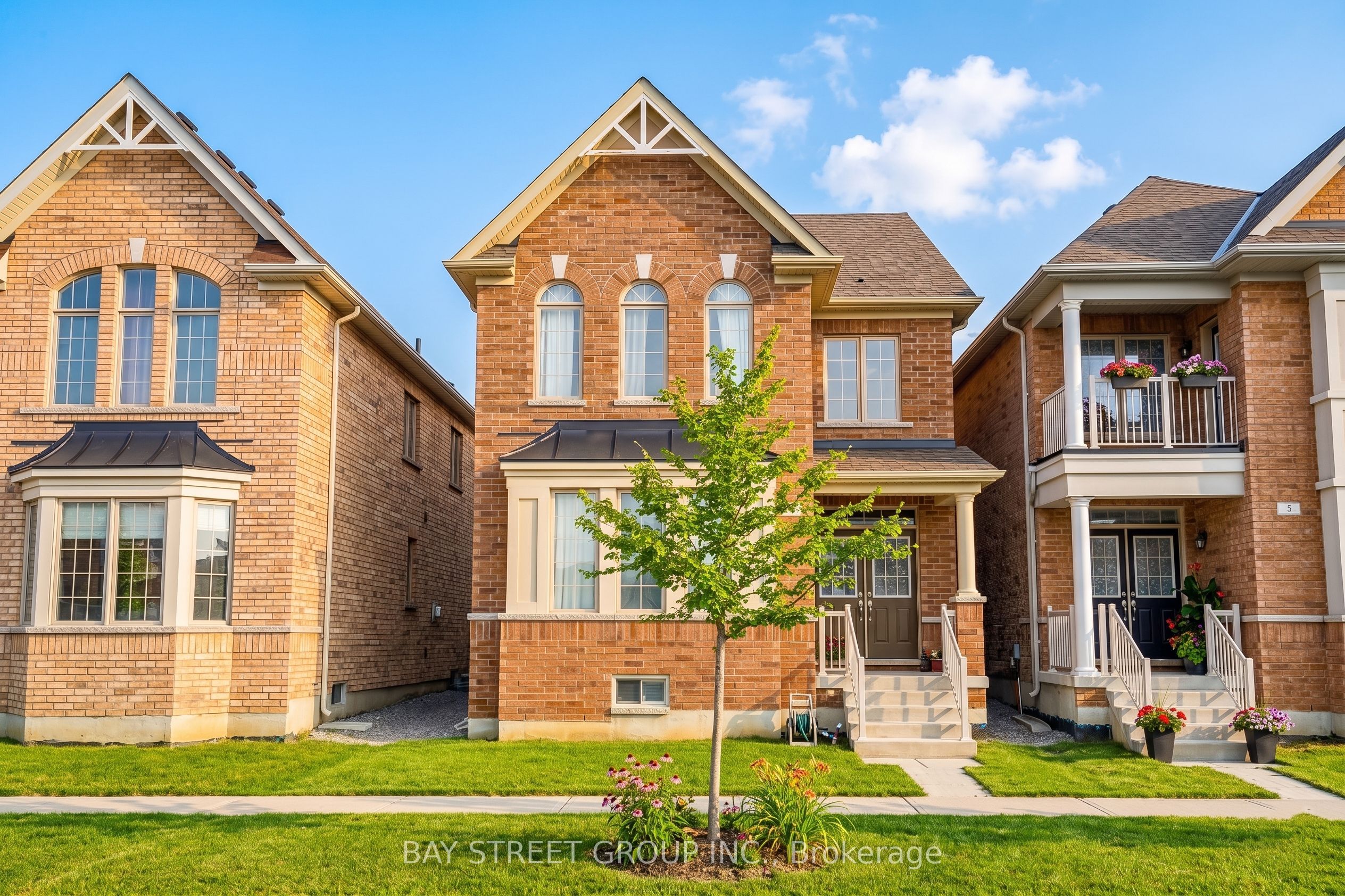7 Gordon Landon Drive, Markham, ON L6B 0X9