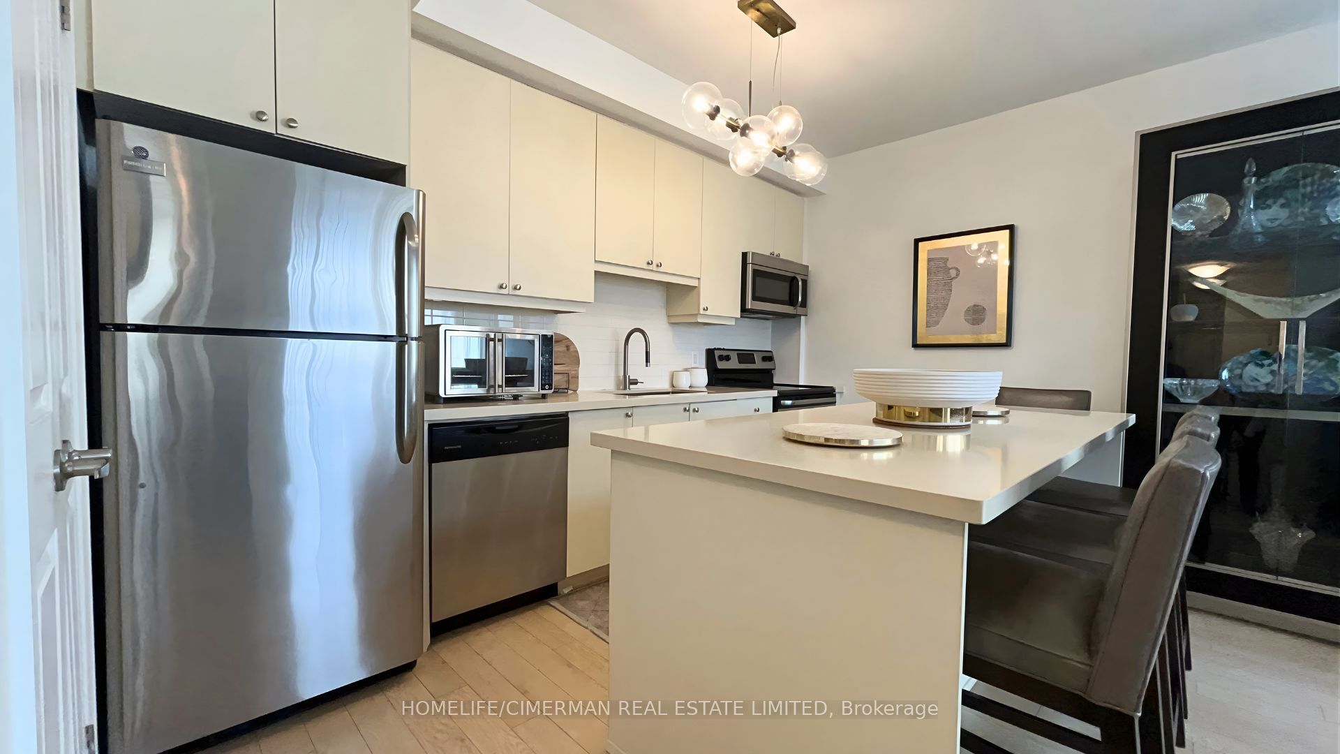 12 Woodstream Boulevard 118, Vaughan, ON L4L 8C3 photo 4