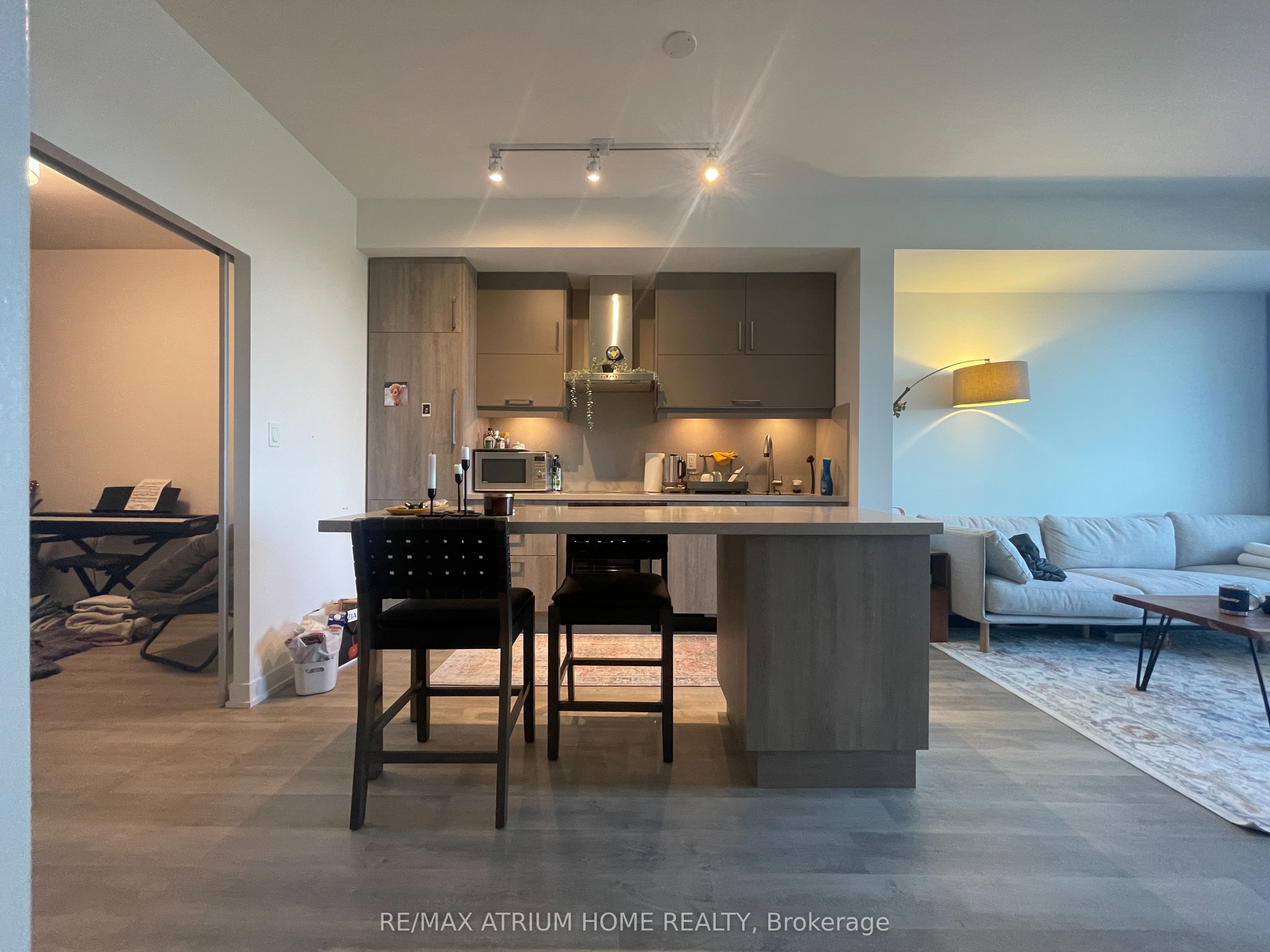 38 Simcoe Promenade 511, Markham, ON L6G 0H7 photo 3